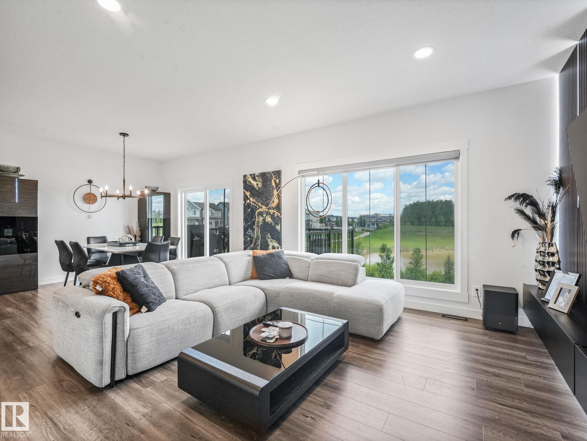 https://zimg.paragon.ice.com/ParagonImages/Property/PM/RAE/225408213/15/0/0/ef66c2a823e15ee9566860bc7546e2a8/1/d1d8766d44c5efbde456388108c4c59a/225408213-f87c6549-6115-4028-9a01-307360e61980.JPG