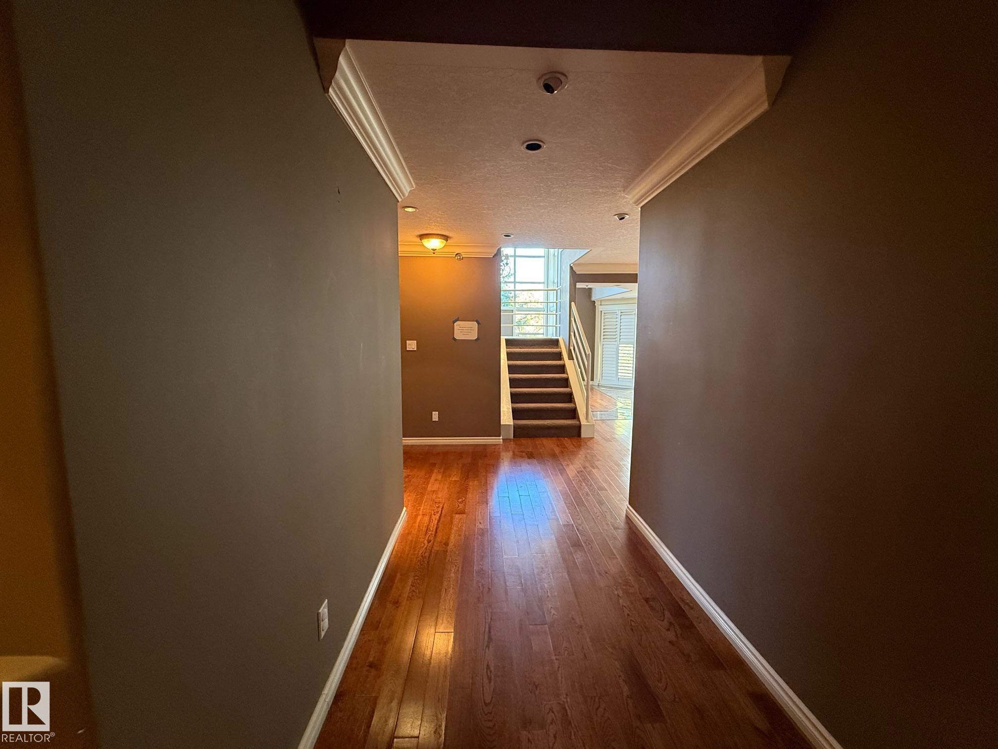 Photo 16 at 404 - 12028 103 Avenue NW, Wîhkwêntôwin, Edmonton