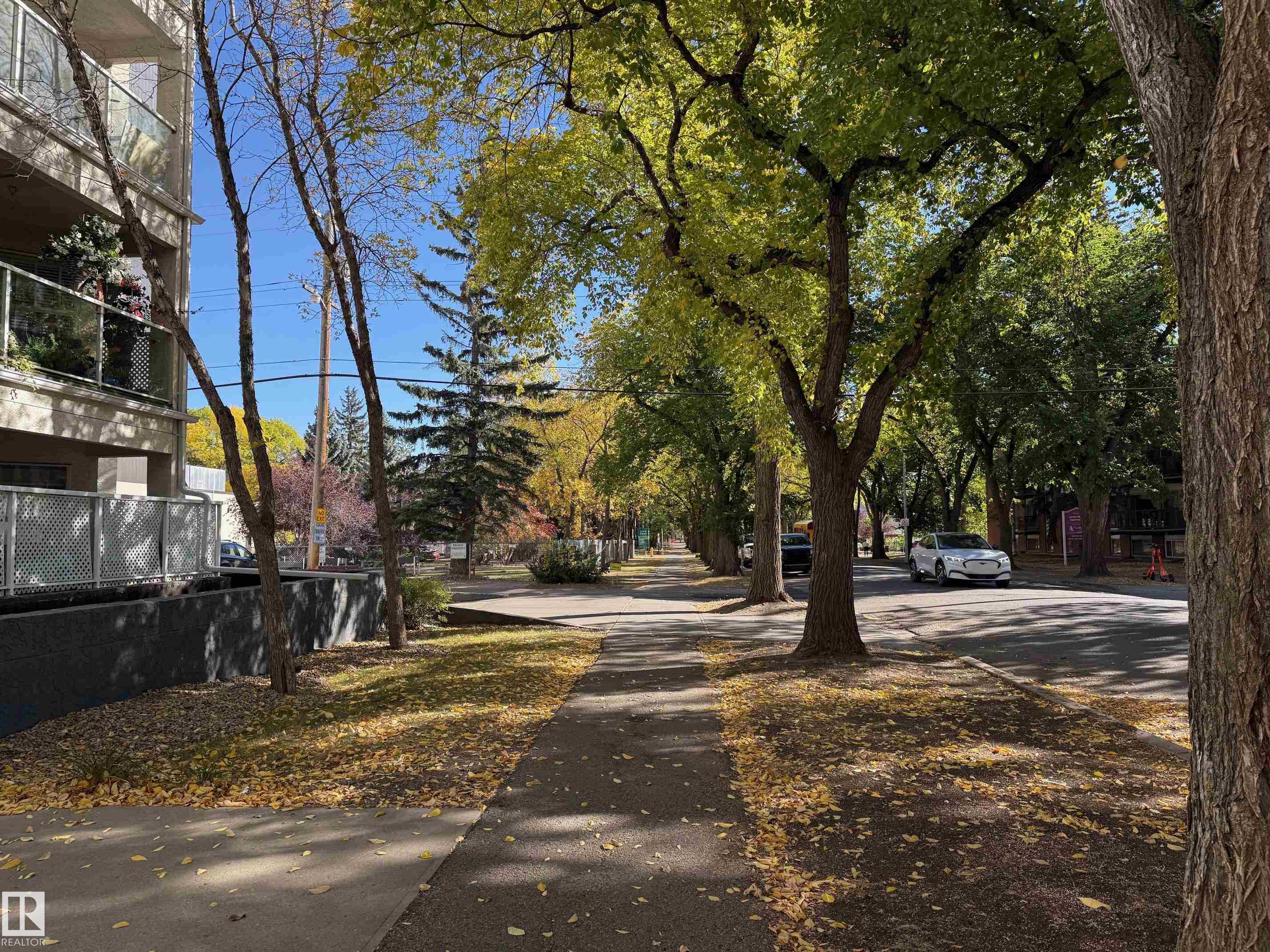 Photo 22 at 404 - 12028 103 Avenue NW, Wîhkwêntôwin, Edmonton