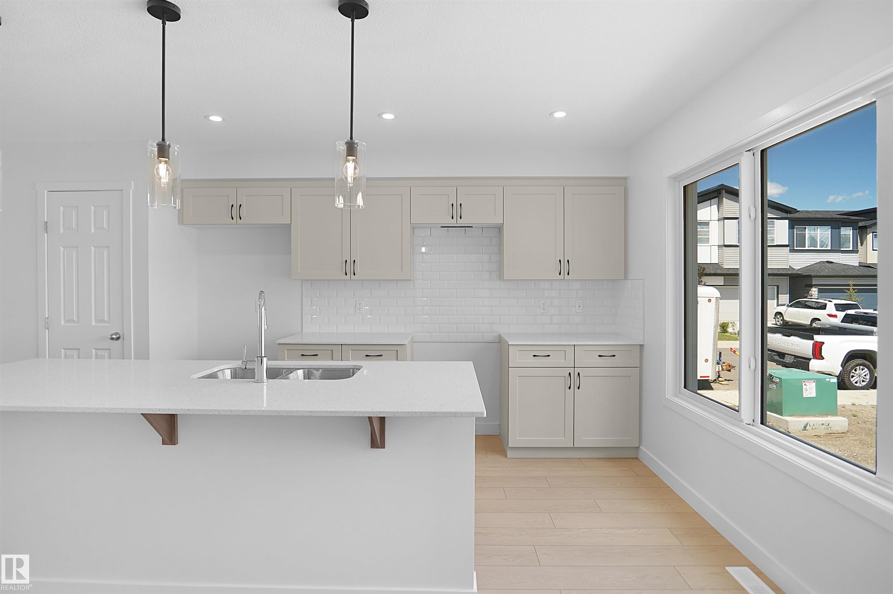 Photo 16 at 22509 83a Avenue NW, Rosenthal, Edmonton
