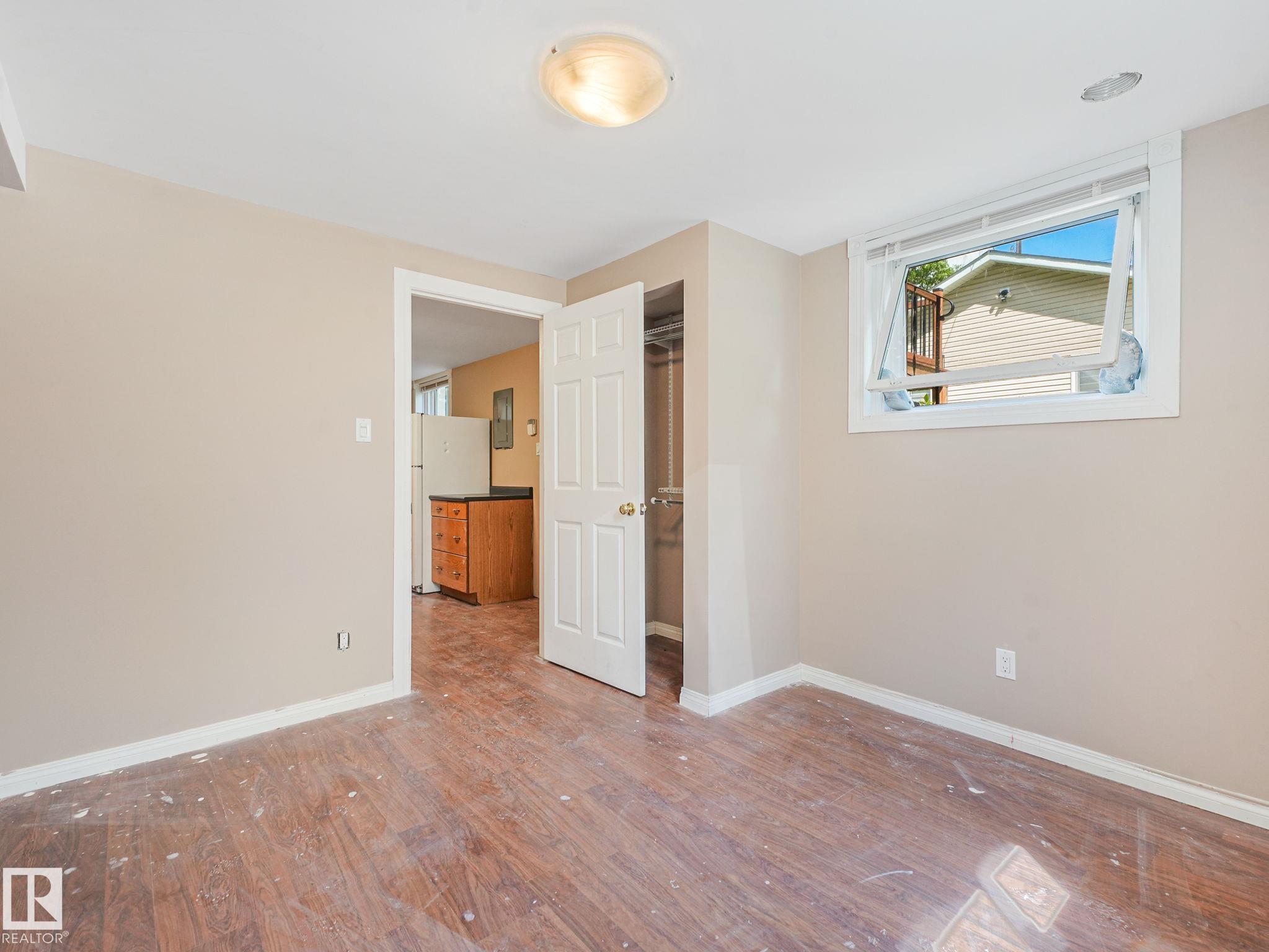 https://zimg.paragon.ice.com/ParagonImages/Property/PM/RAE/225408237/36/0/0/bfeac173cf7397700836e9c4f0e72728/1/9c2e442c329deeac953feff481b4544a/225408237-238819f7-5aaf-4785-b857-9f2776f11eca.JPG