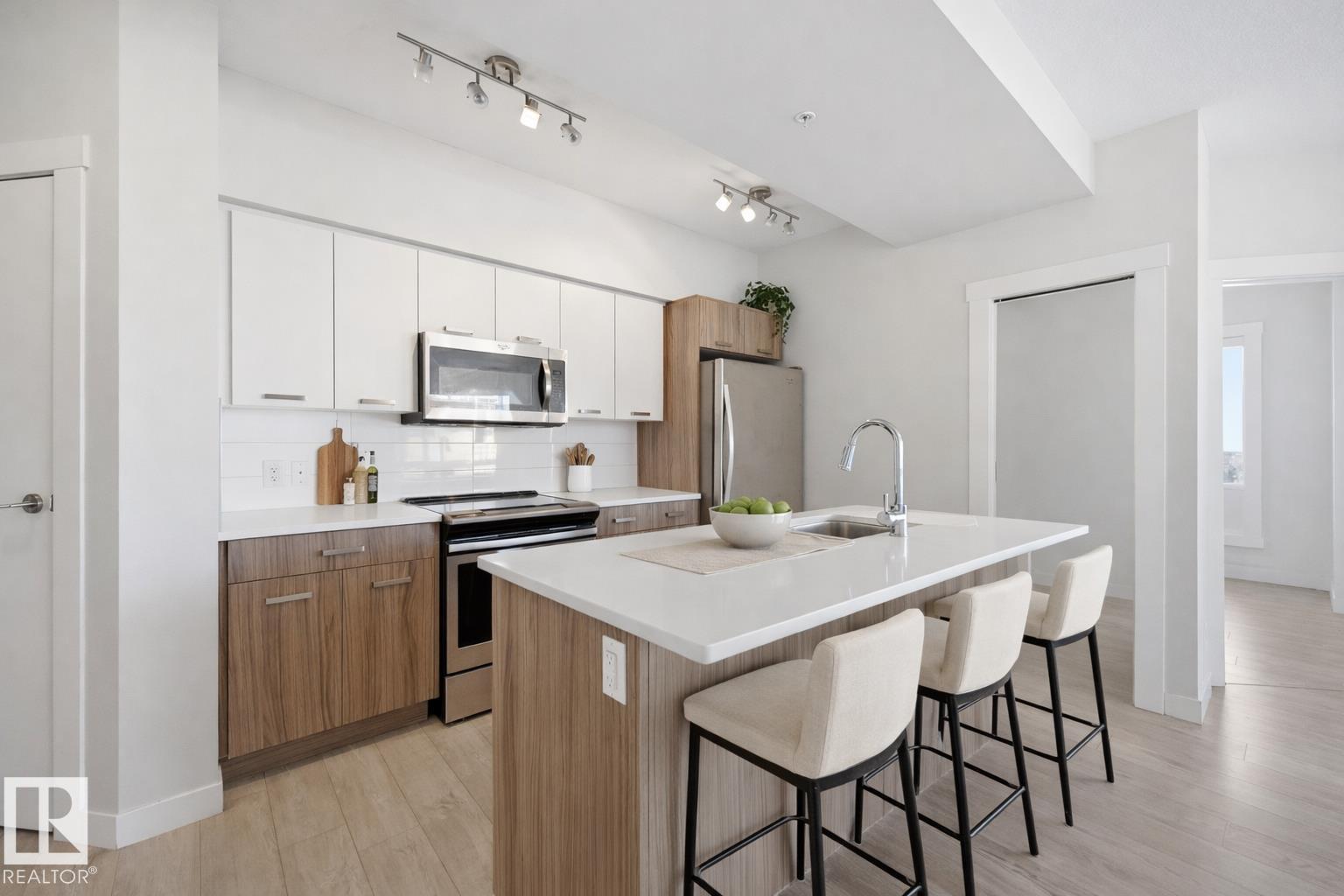 1206 - 10410 102 Avenue NW, Downtown, Edmonton