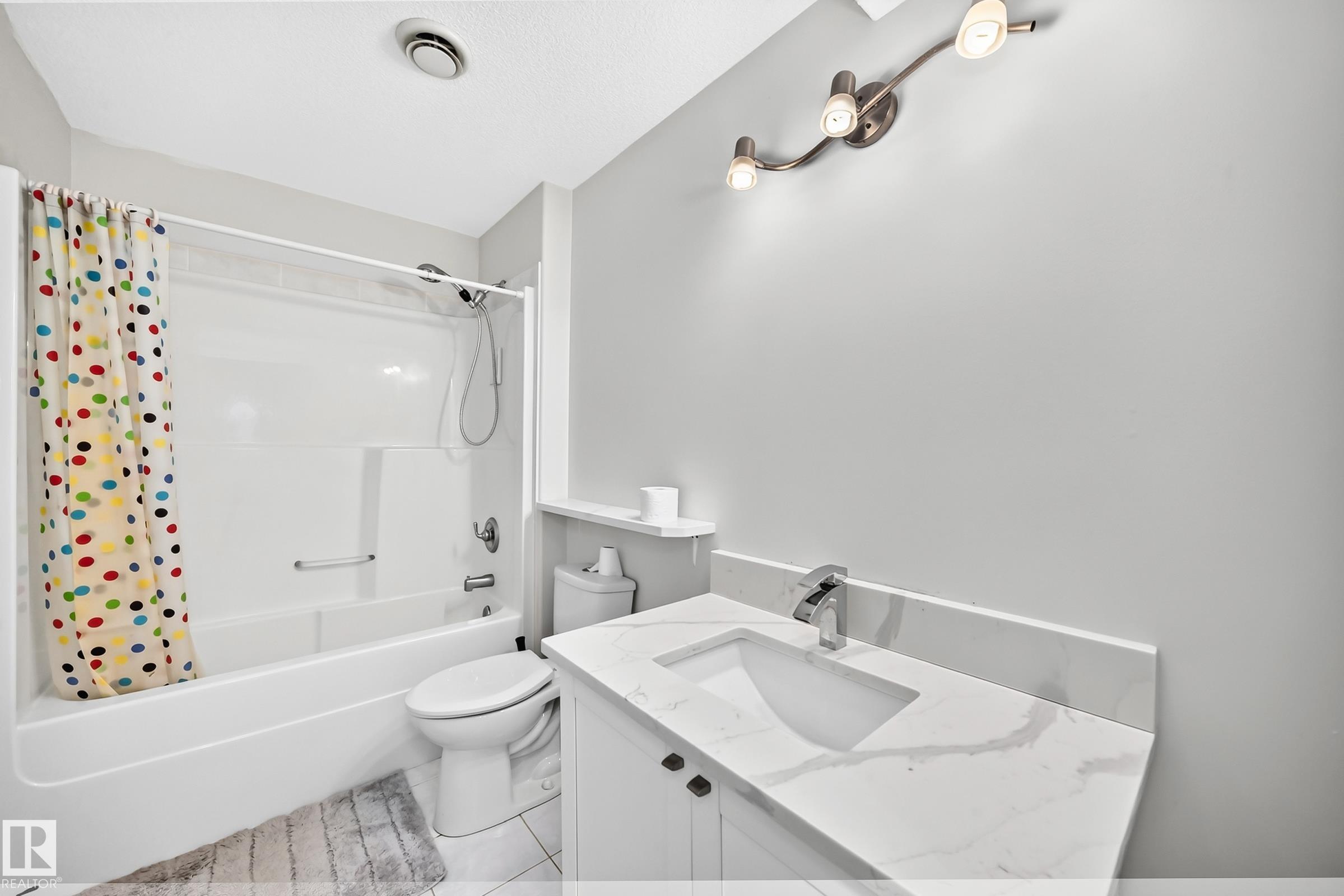 Photo 29 at 8517 156 Avenue NW, Belle Rive, Edmonton