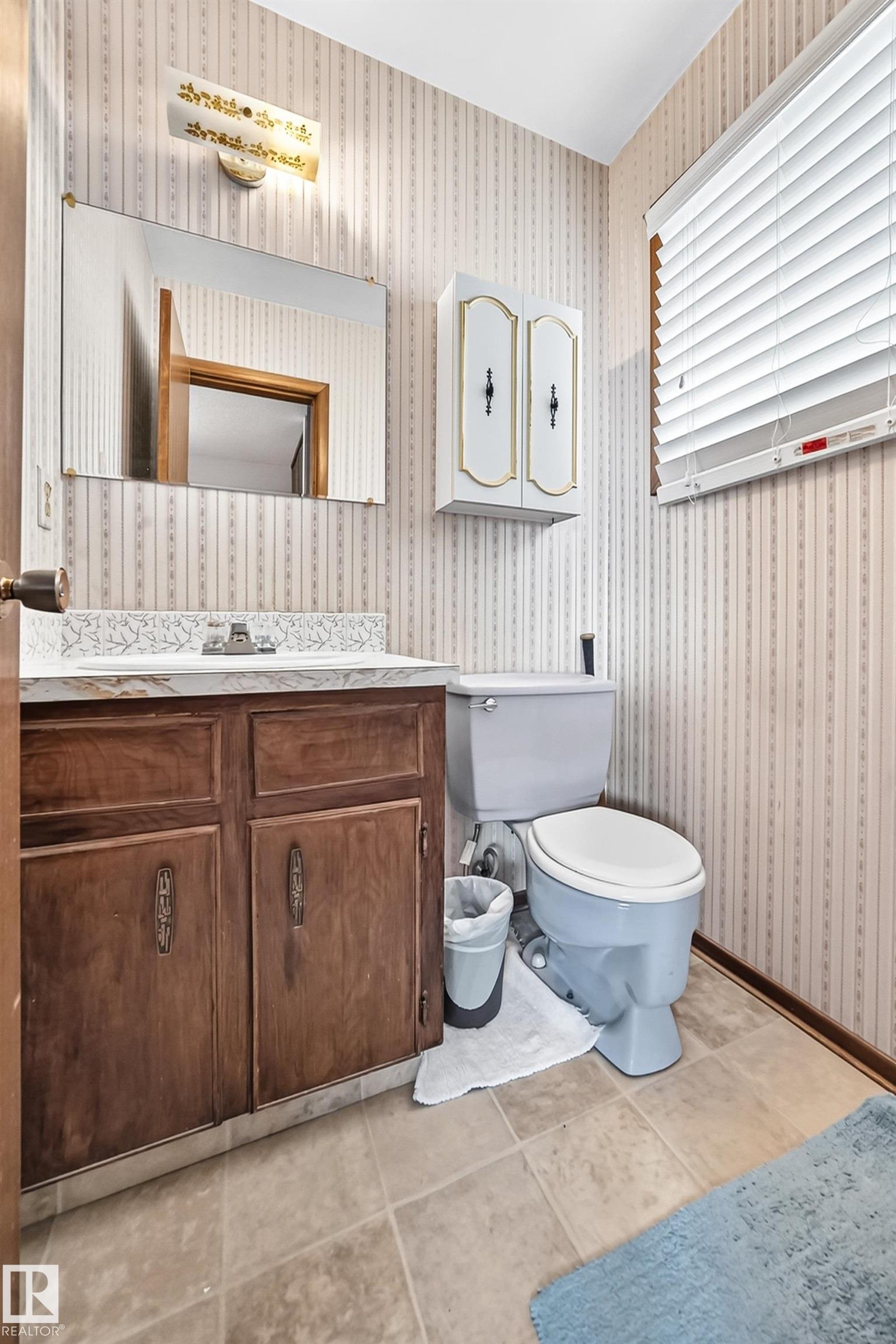 https://zimg.paragon.ice.com/ParagonImages/Property/PM/RAE/225408325/34/0/0/006c08926d25a9fe568d67c7af4b3fc8/1/ba4f8924f2b356dde759fed987b028bd/225408325-0c390733-9c12-4a78-8c2d-cdea8201f12d.JPG