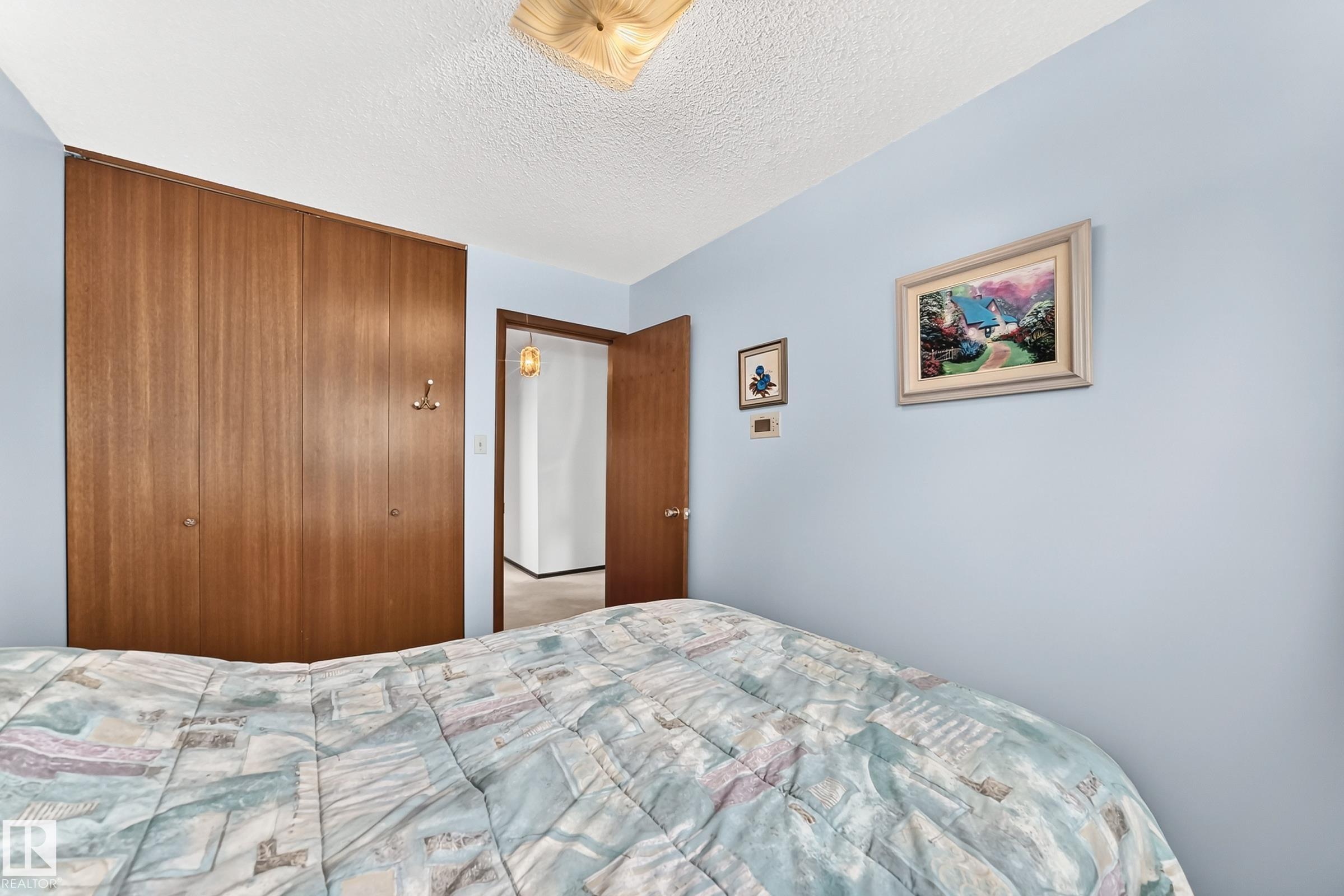 https://zimg.paragon.ice.com/ParagonImages/Property/PM/RAE/225408325/36/0/0/13a25fe099221f95d3125e7c4e59faf1/1/ba4f8924f2b356dde759fed987b028bd/225408325-ef2bdbe5-e8ae-4e39-b06e-691d96bb16dc.JPG