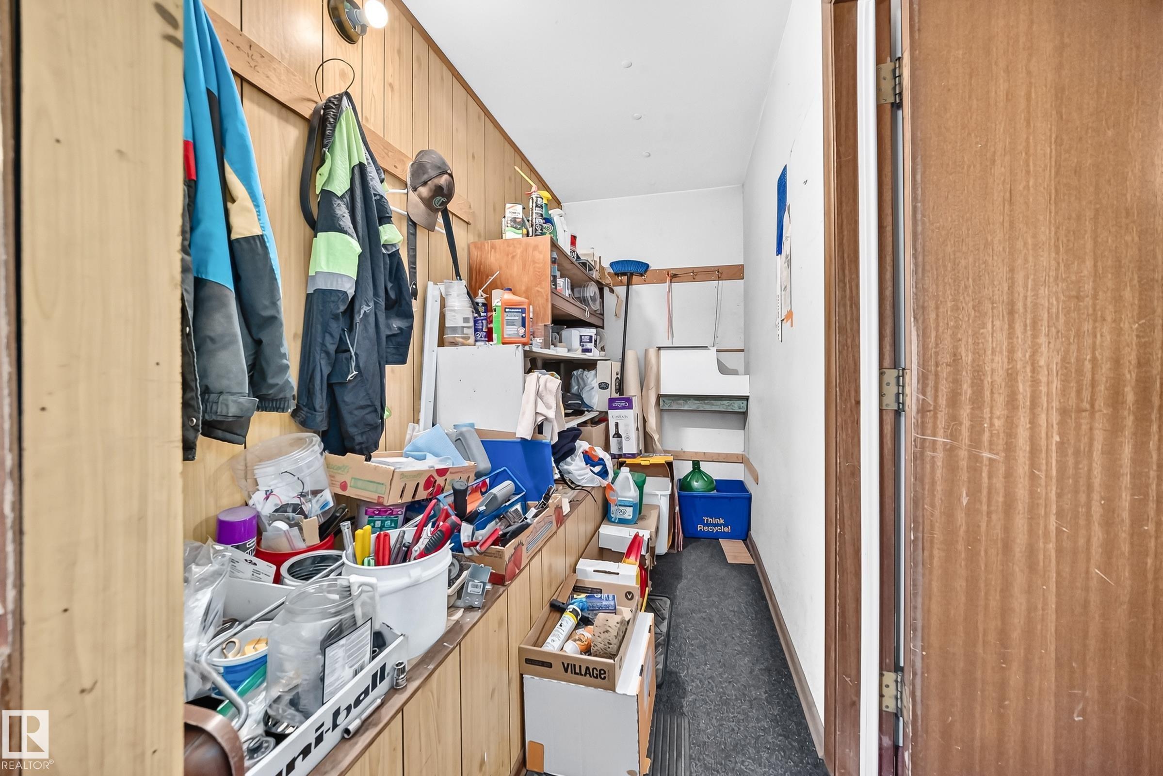 https://zimg.paragon.ice.com/ParagonImages/Property/PM/RAE/225408325/54/0/0/f1bdf4f2f6d7a095784570fff5eef7dc/1/ba4f8924f2b356dde759fed987b028bd/225408325-8c37211e-63a4-4bf0-b4d3-469a44b691ff.JPG