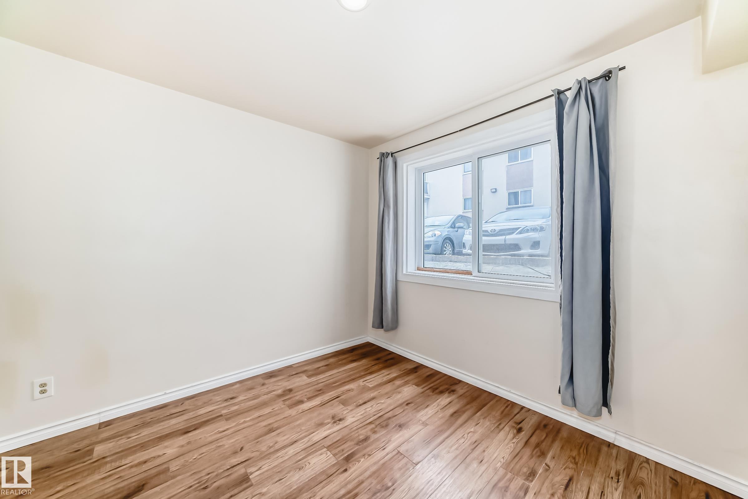 Photo 14 at 11716 124 Street NW, Inglewood, Edmonton
