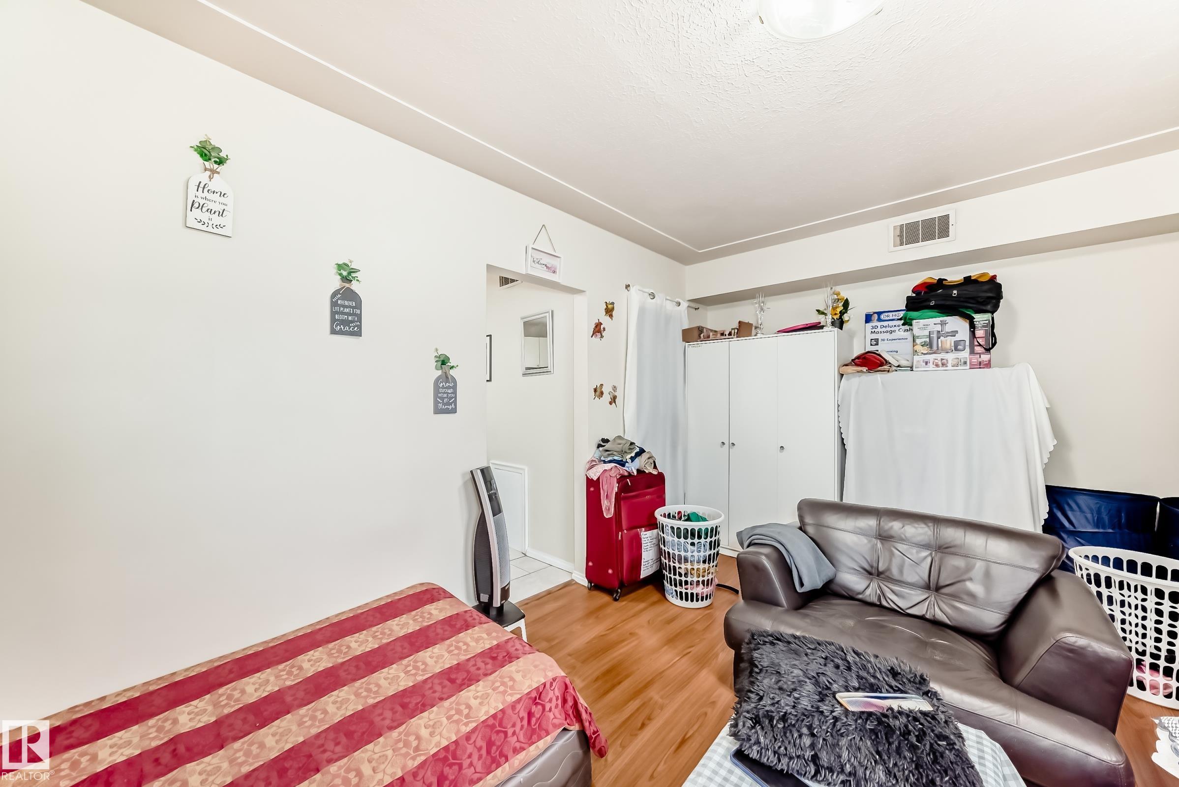 Photo 27 at 11716 124 Street NW, Inglewood, Edmonton