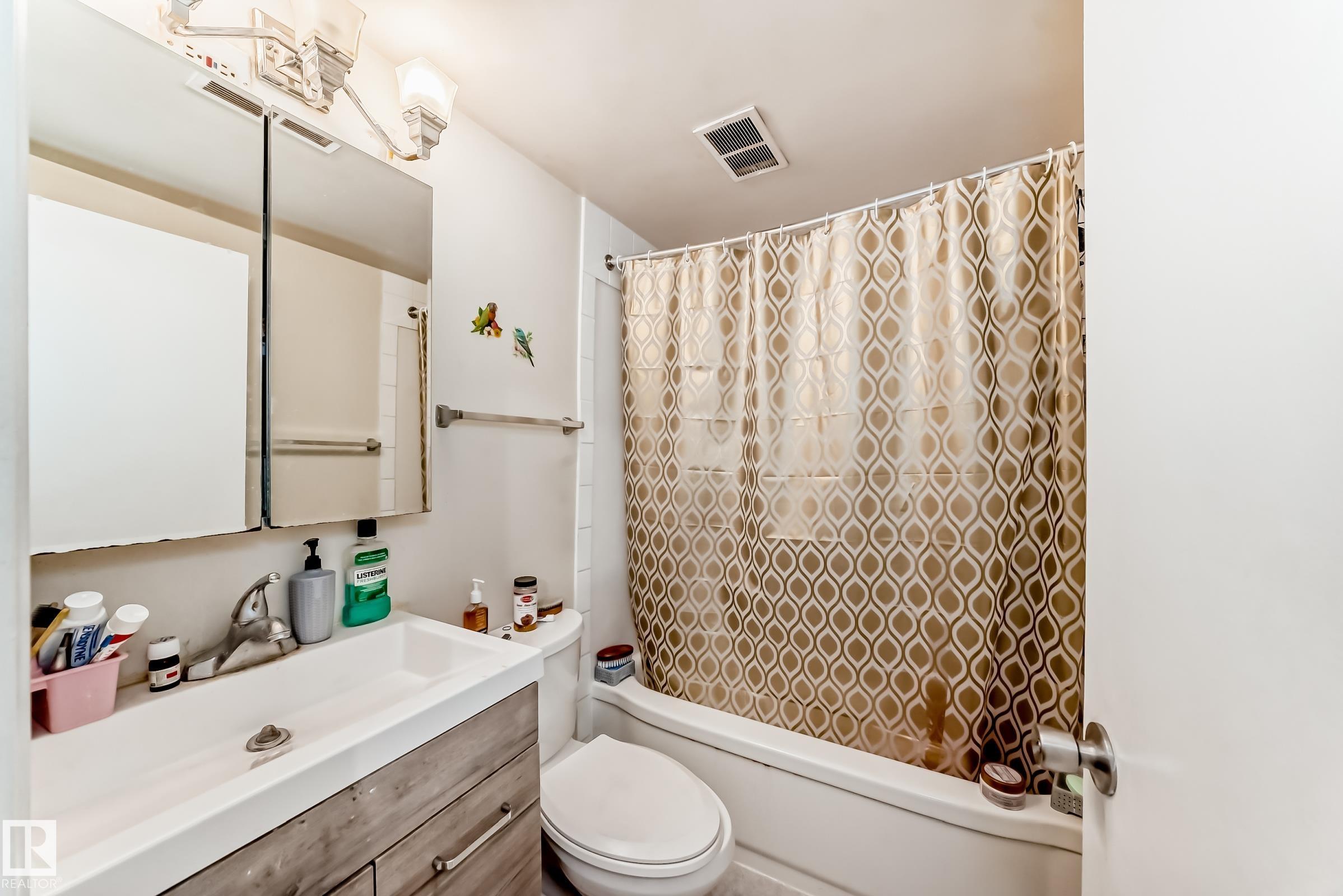 Photo 39 at 11716 124 Street NW, Inglewood, Edmonton