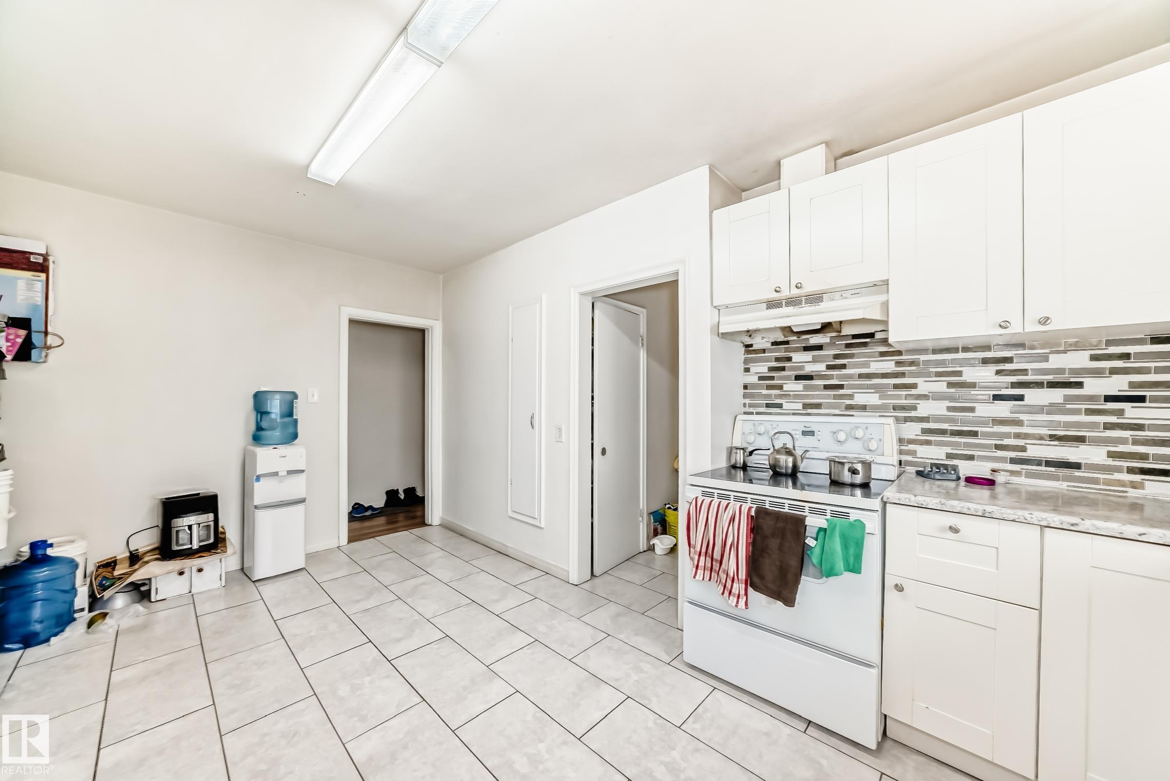 Photo 49 at 11716 124 Street NW, Inglewood, Edmonton