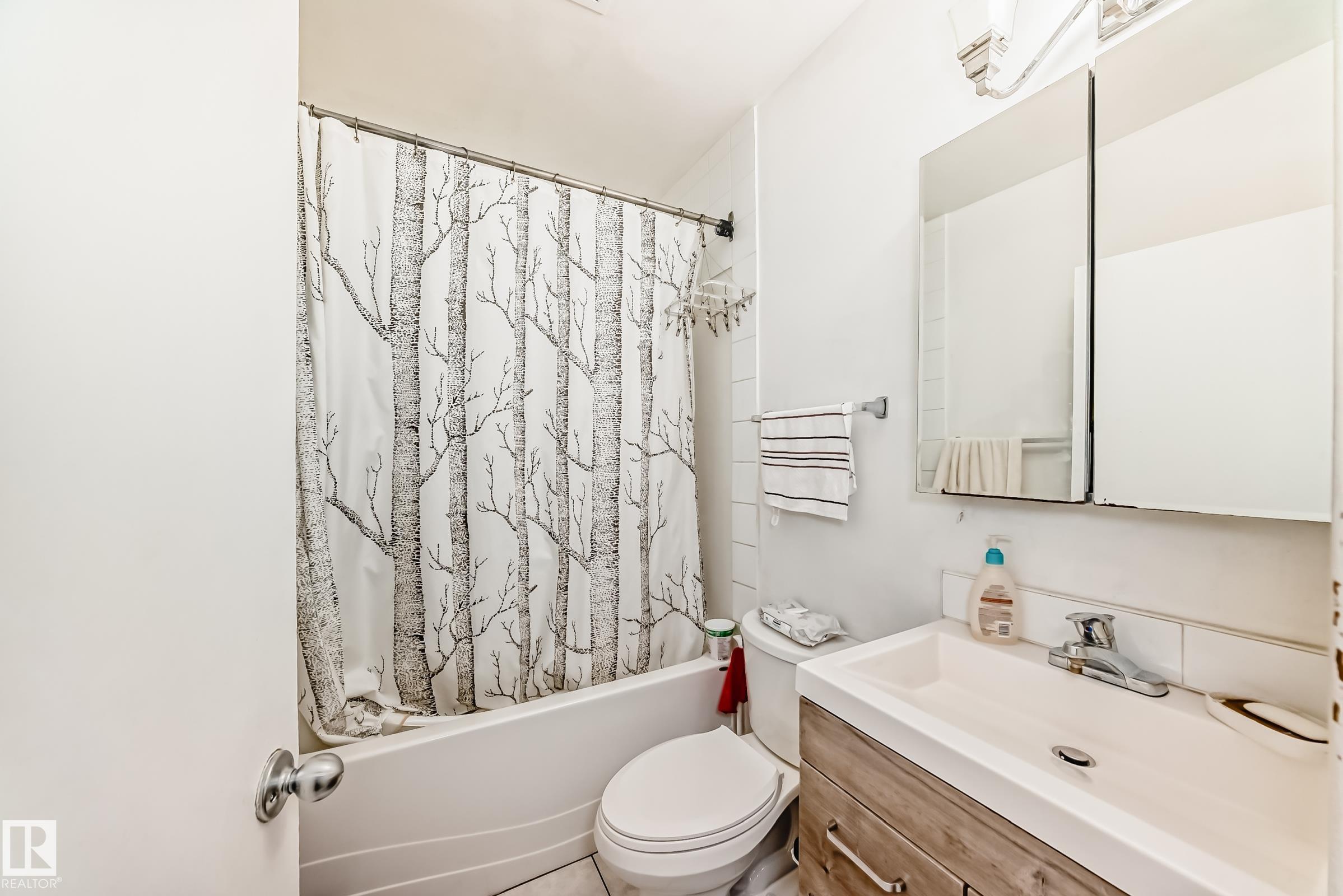 Photo 56 at 11716 124 Street NW, Inglewood, Edmonton