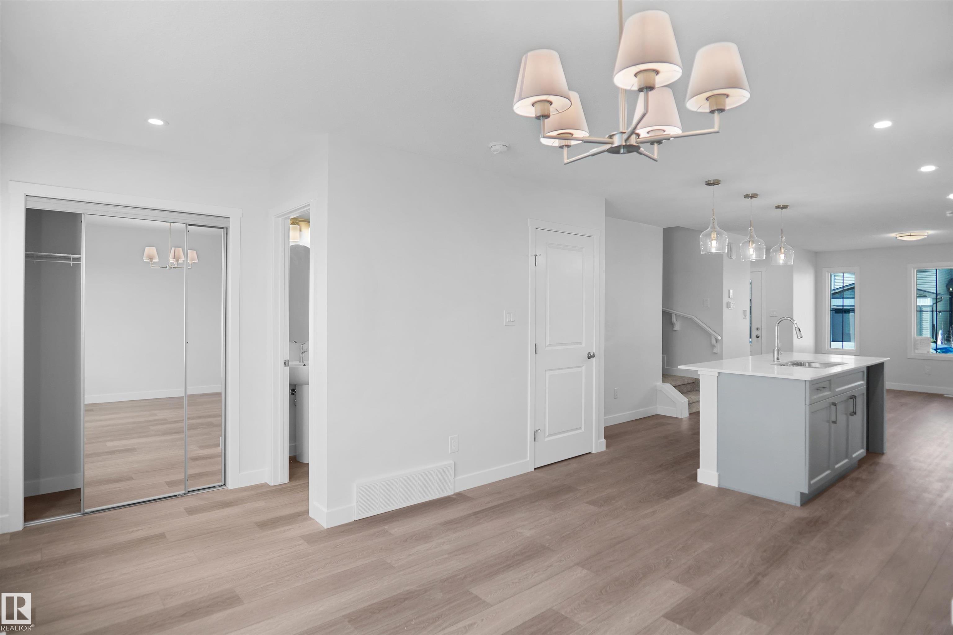 Photo 13 at 22525 83a Avenue NW, Rosenthal, Edmonton