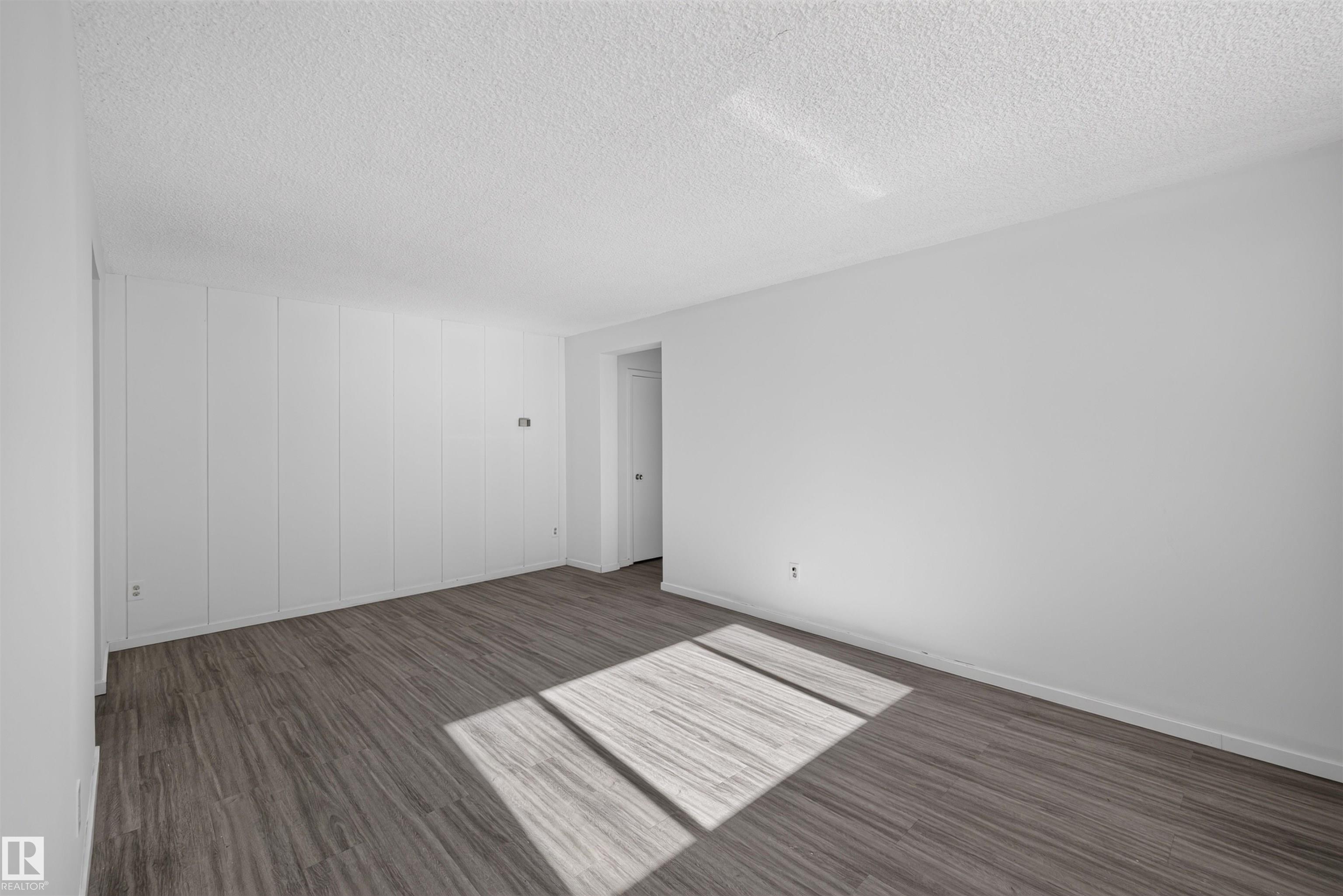 Photo 15 at 6 - 10230 122 Street NW, Wîhkwêntôwin, Edmonton