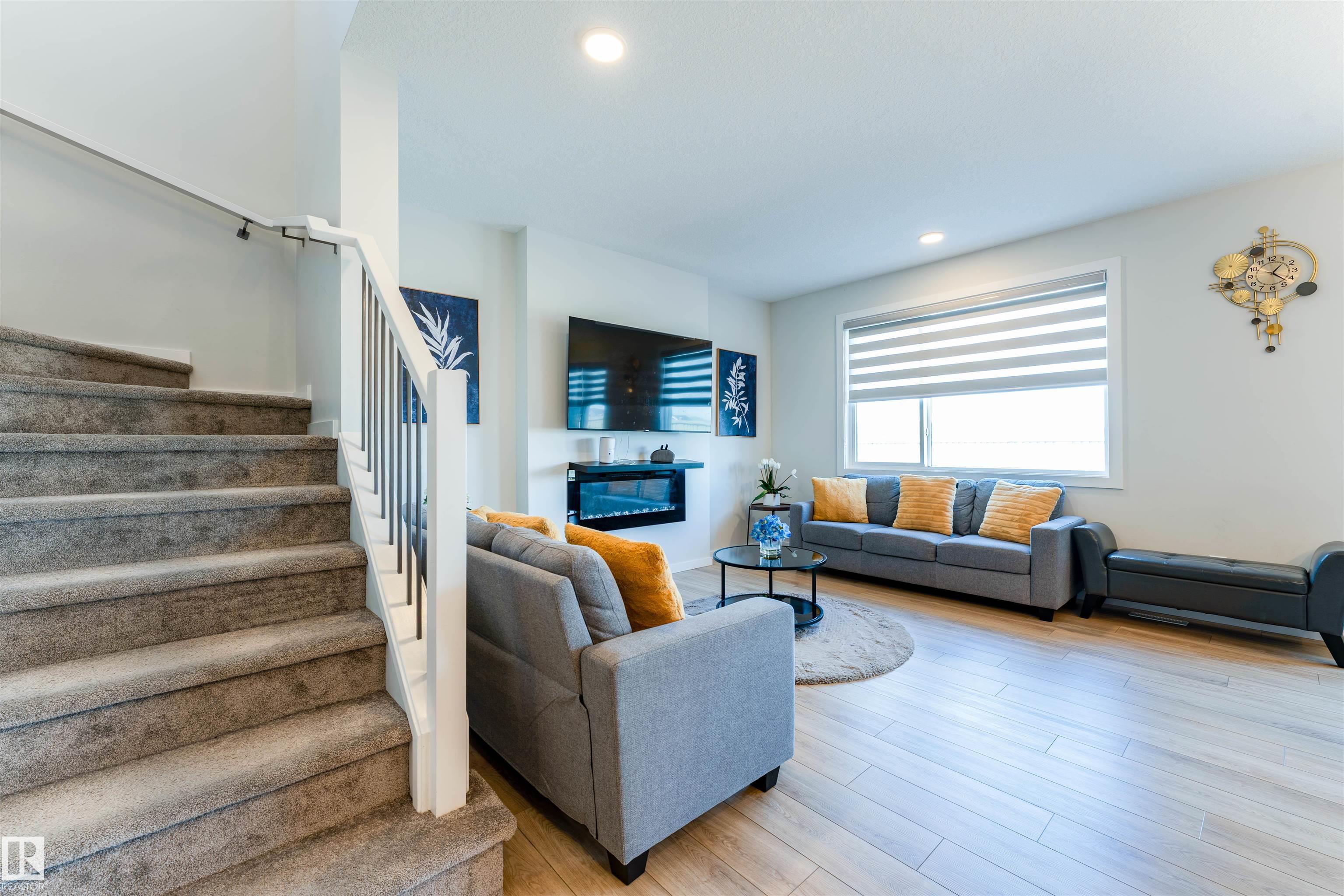 Photo 12 at 8426 228a Street NW, Rosenthal, Edmonton
