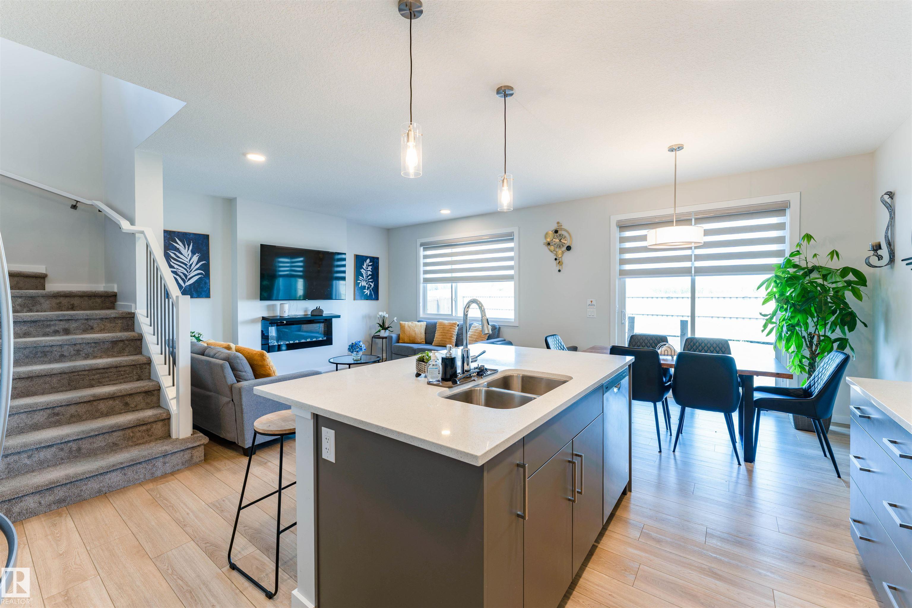 Photo 8 at 8426 228a Street NW, Rosenthal, Edmonton