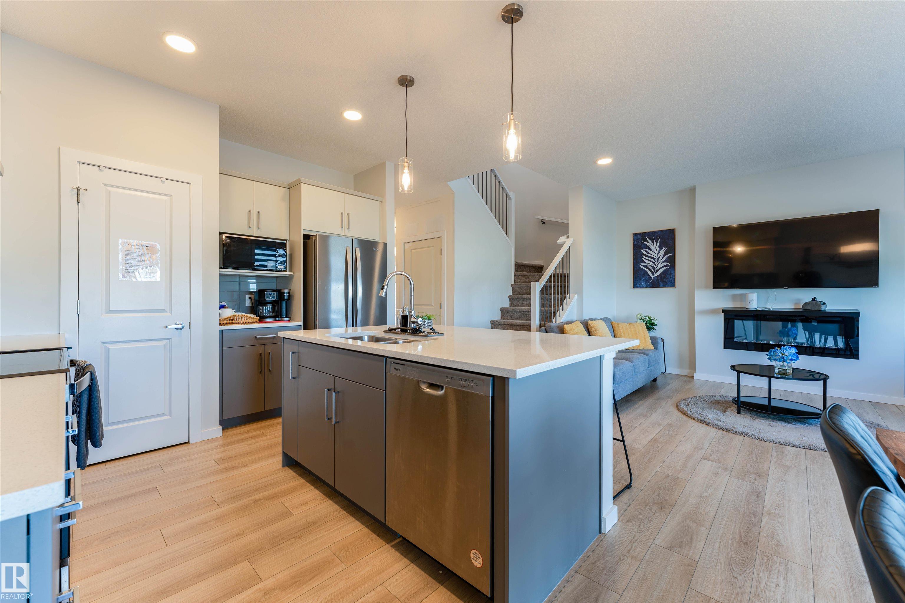Photo 9 at 8426 228a Street NW, Rosenthal, Edmonton