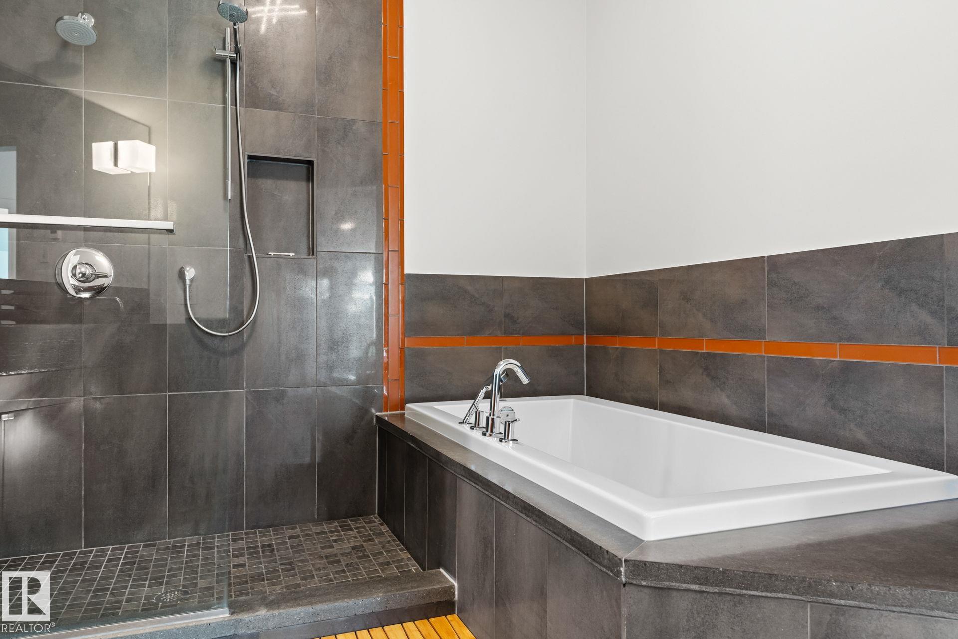 Photo 36 at 6428 Ada Boulevard NW, Highlands, Edmonton