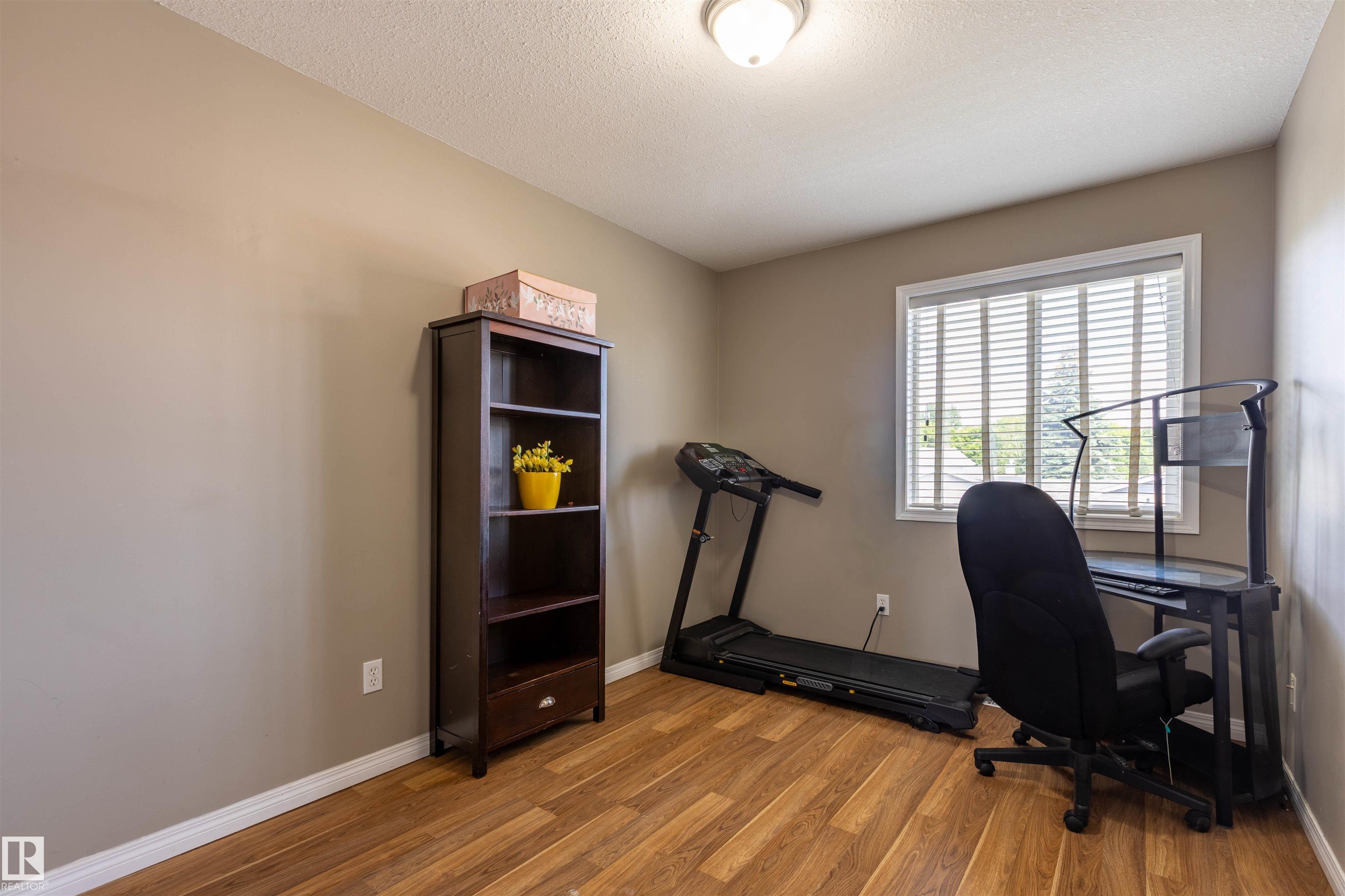 Photo 26 at 9509 99 Street, Morinville
