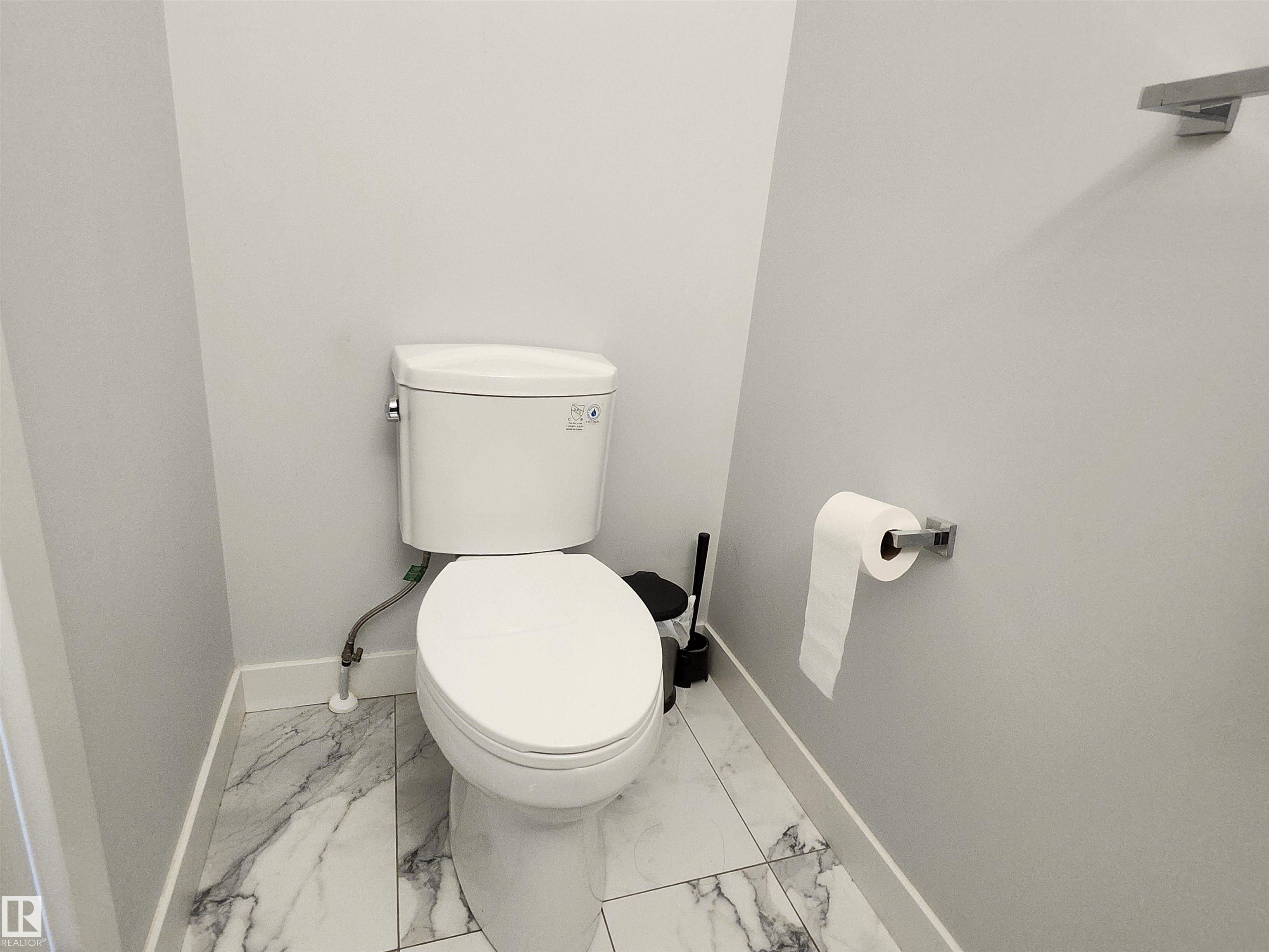Photo 11 at 4707 36 Street, Forest Heights, Beaumont