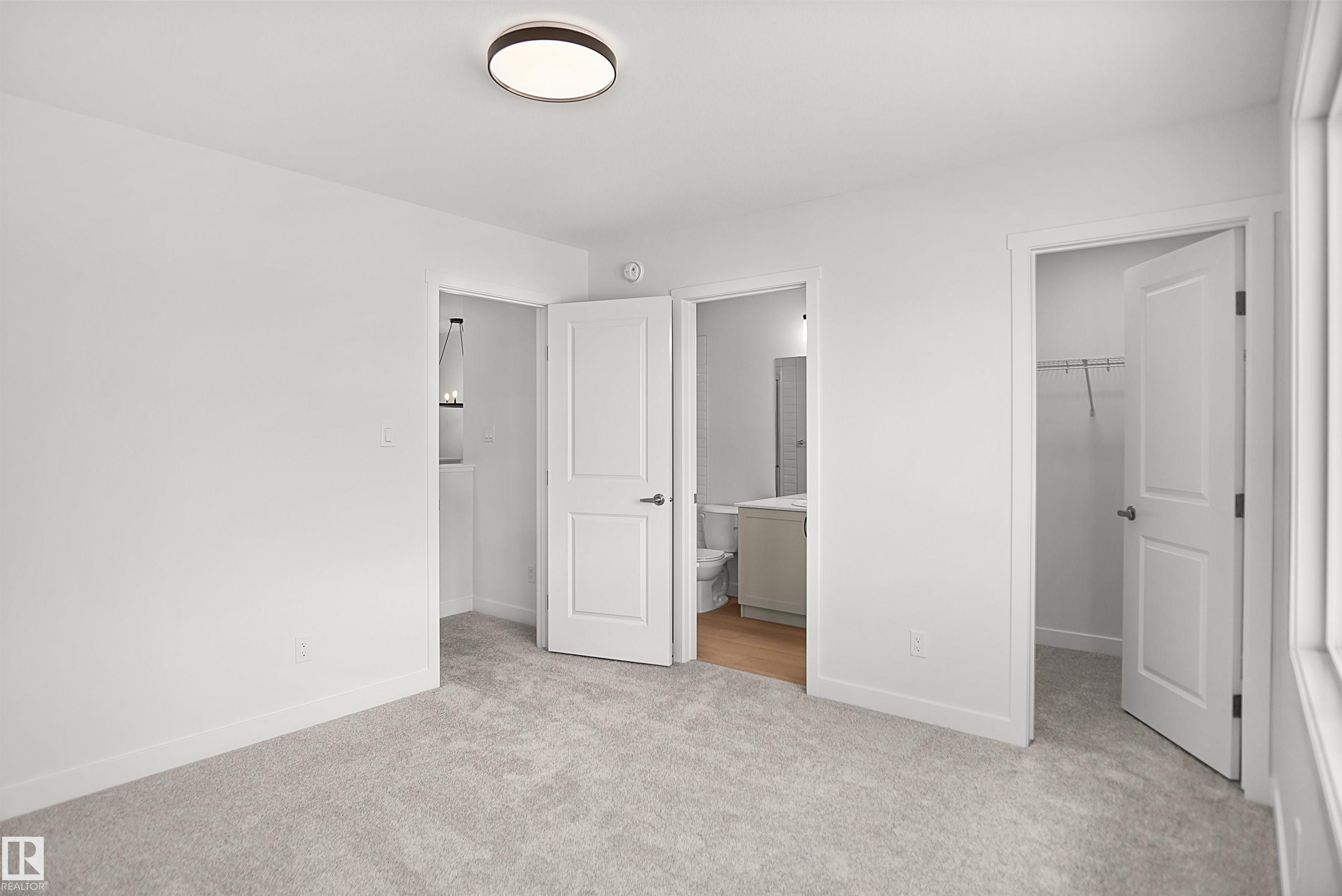 https://zimg.paragon.ice.com/ParagonImages/Property/PM/RAE/225408400/18/0/0/393552a24fddd1a4cbf26704e0e373cc/1/521bcb581dadd3bbfdea10abc90d834b/225408400-7650de2b-22e0-481f-a98f-3886ce5b29c1.JPG