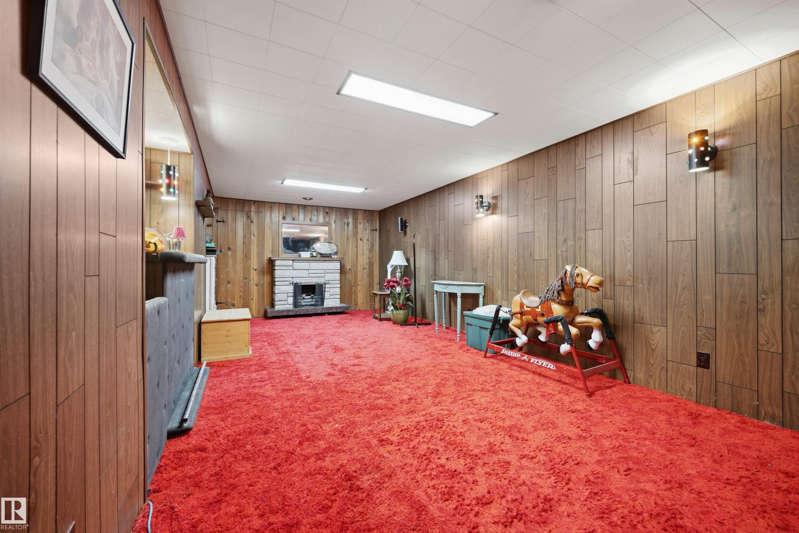 Photo 45 at 39 Manor Drive, Mills Haven, Sherwood Park