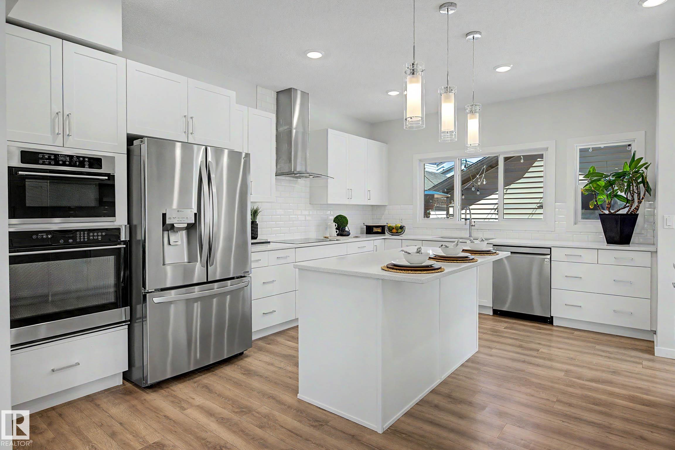 Photo 12 at 2451 Kelly Circle SW, Keswick, Edmonton