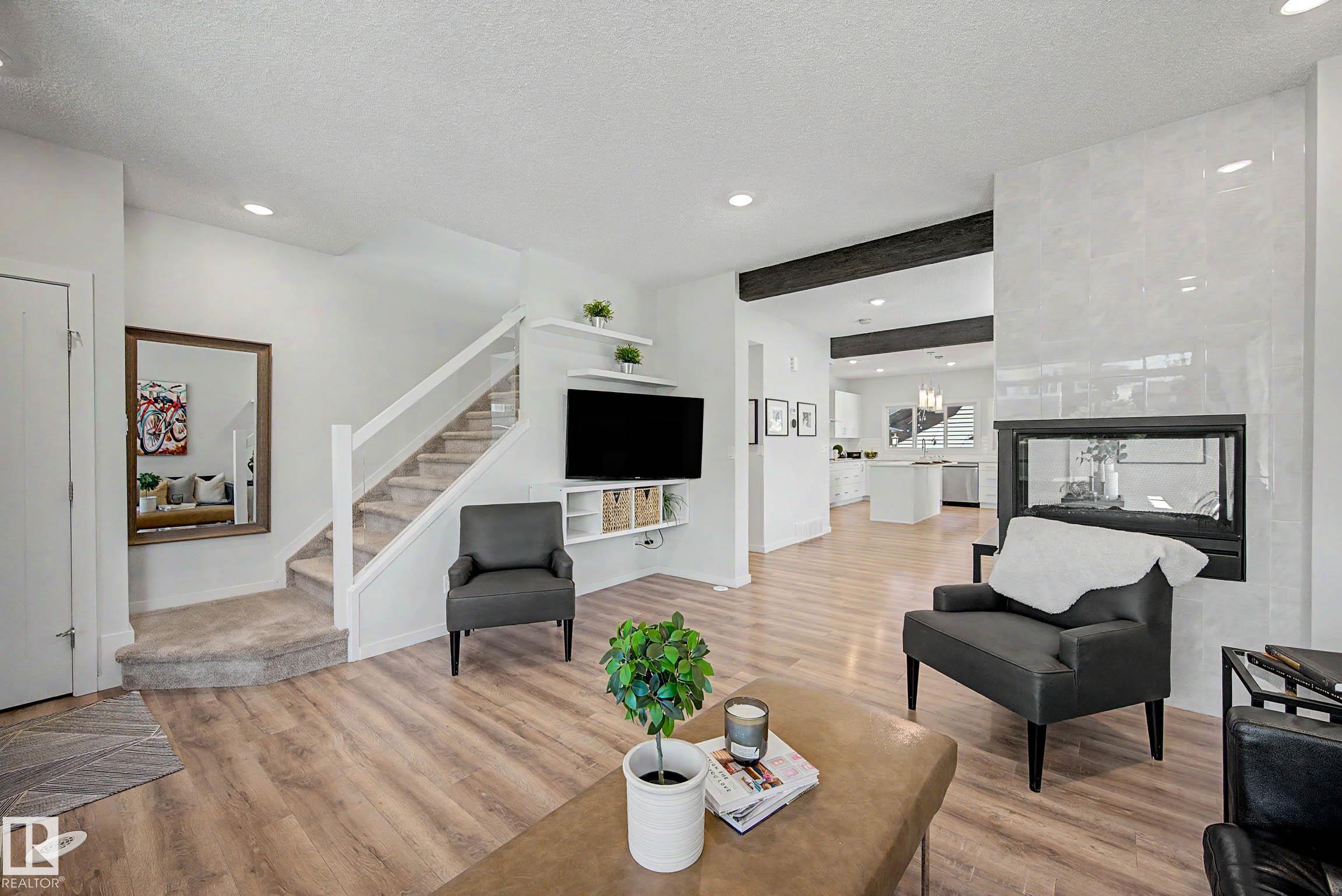 Photo 6 at 2451 Kelly Circle SW, Keswick, Edmonton