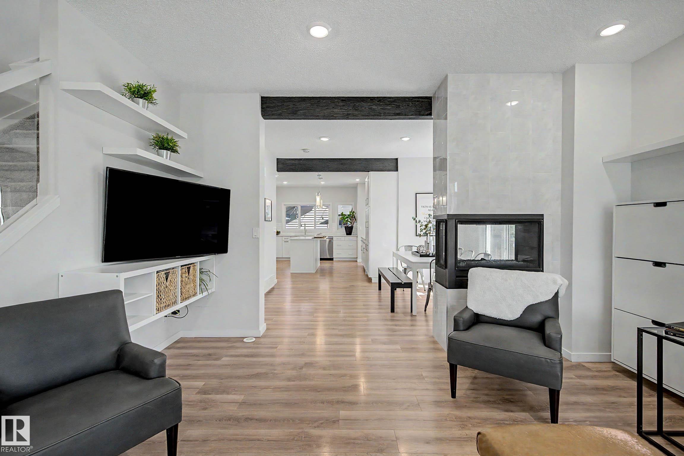 Photo 7 at 2451 Kelly Circle SW, Keswick, Edmonton