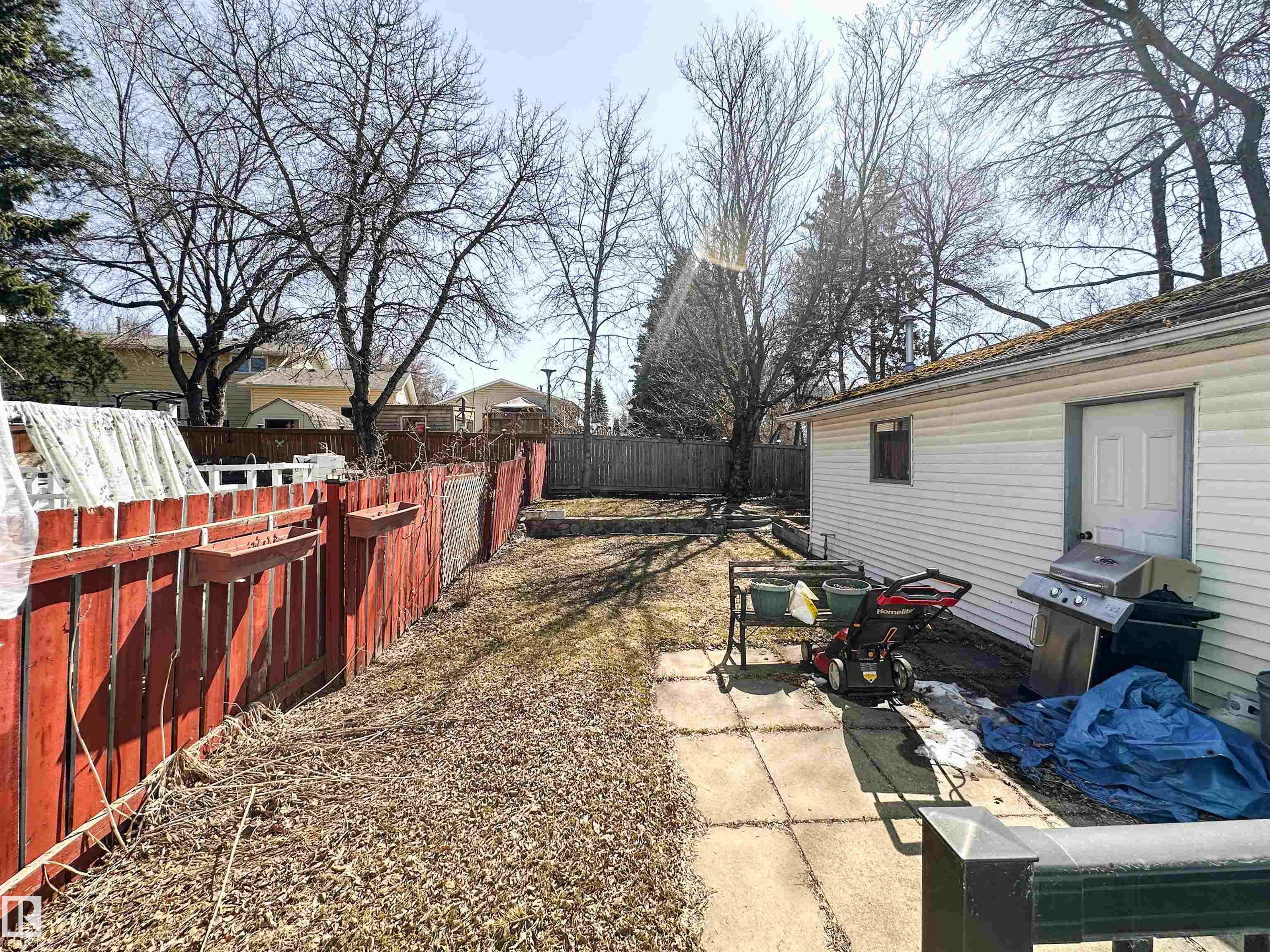 Photo 37 at 1 Forest Drive, Forest Lawn, St. Albert