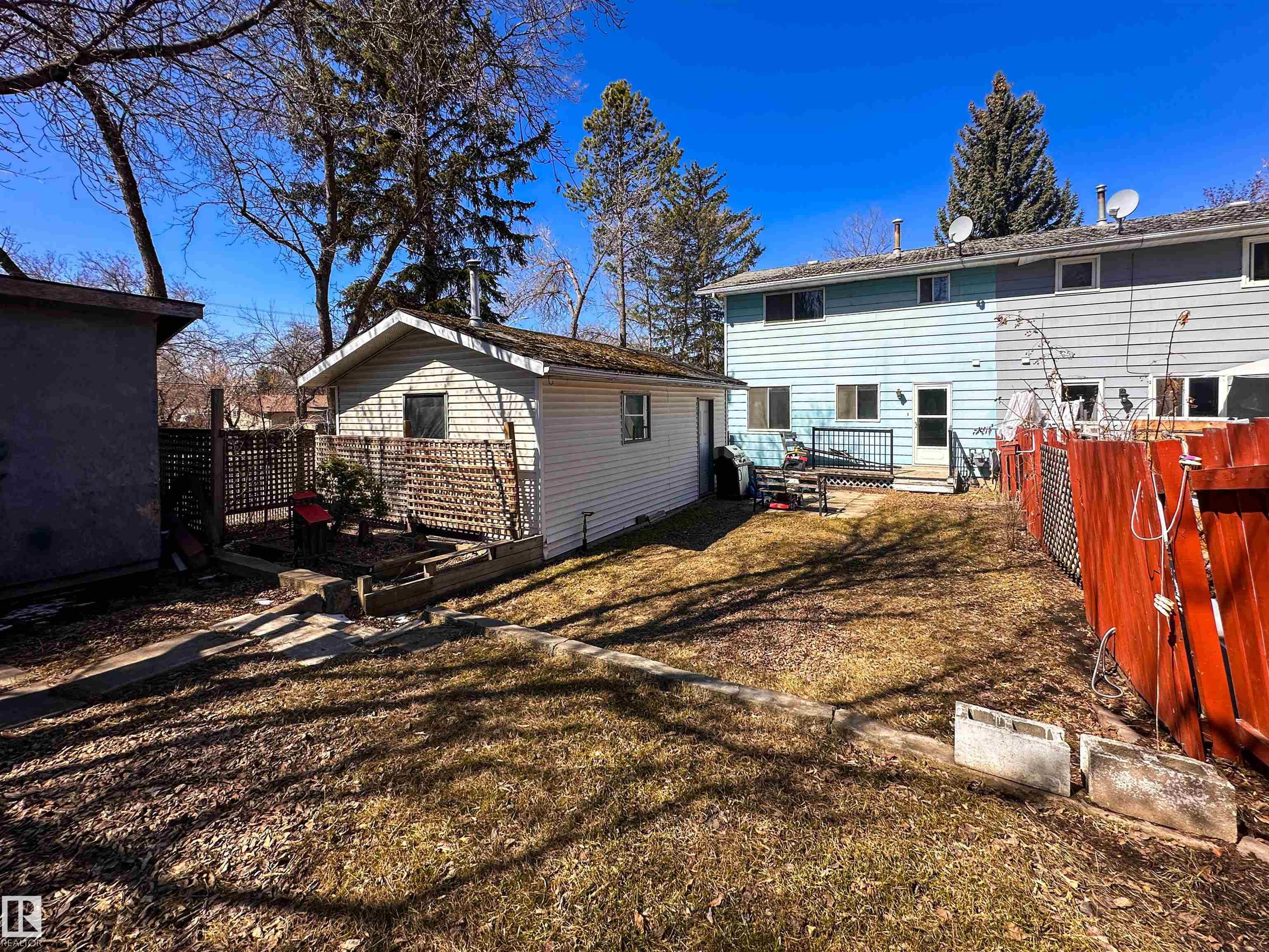 Photo 38 at 1 Forest Drive, Forest Lawn, St. Albert