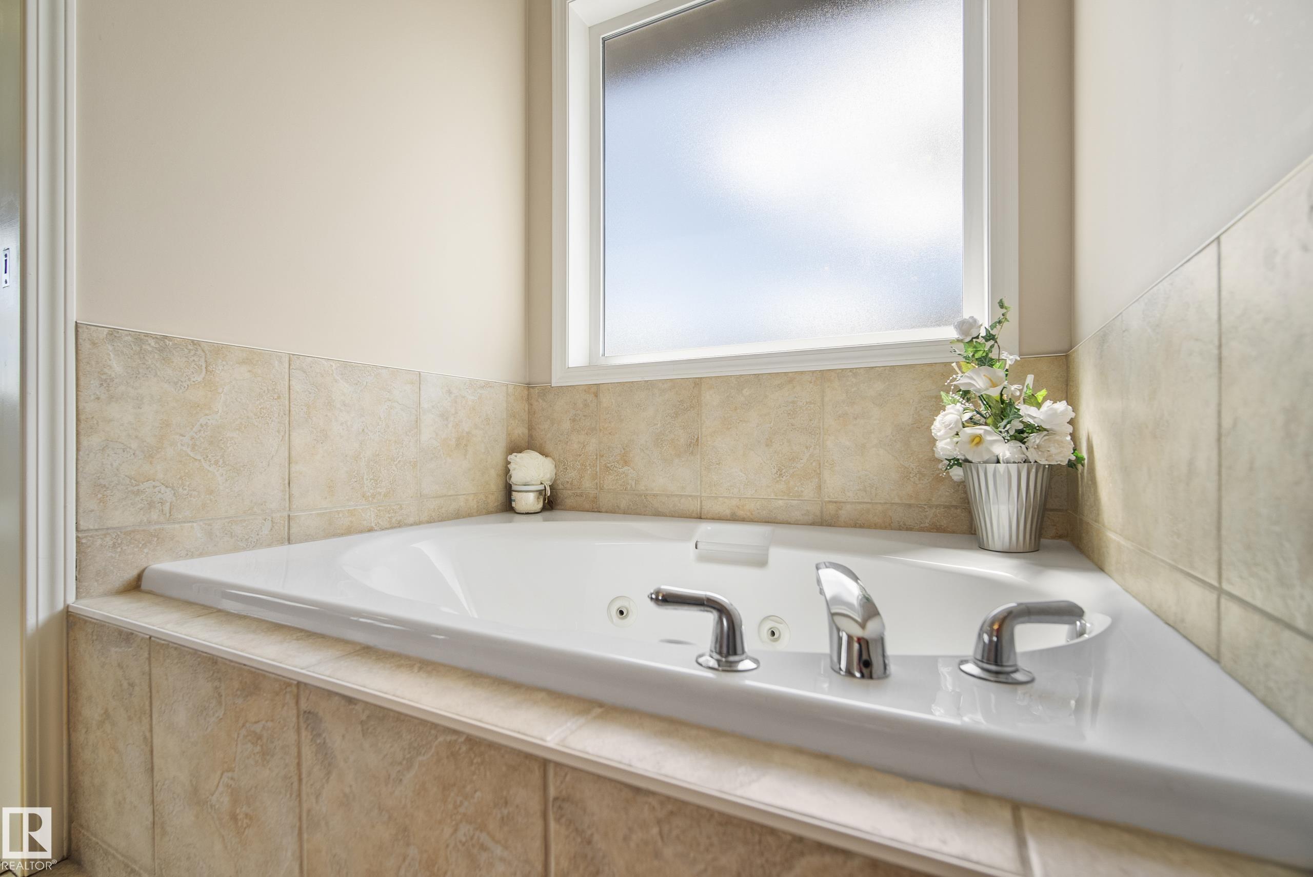Photo 23 at 84 Ridgehaven Crescent, The Ridge, Sherwood Park