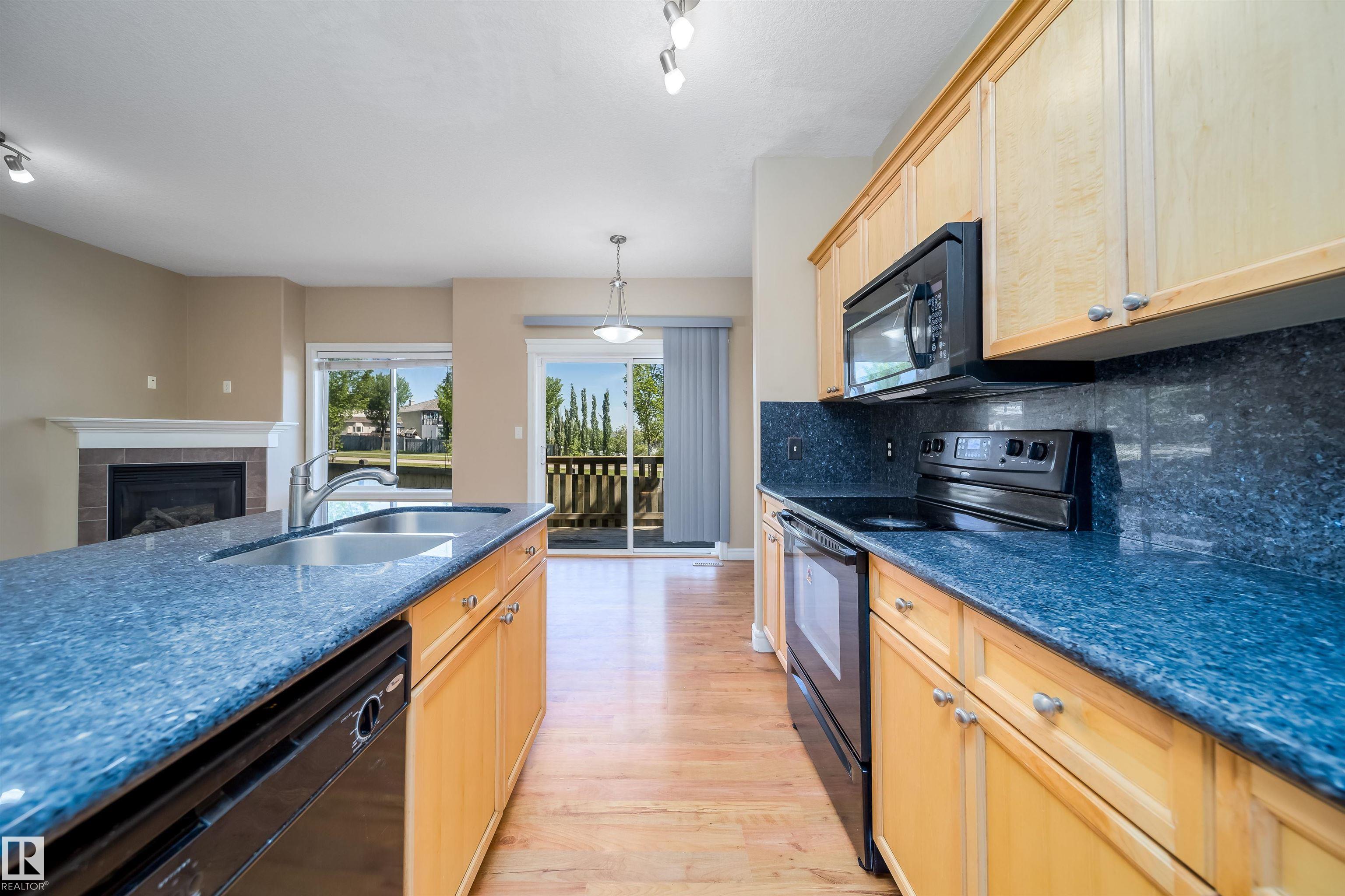 Photo 9 at 46 - 15151 43 Street NW, Miller, Edmonton