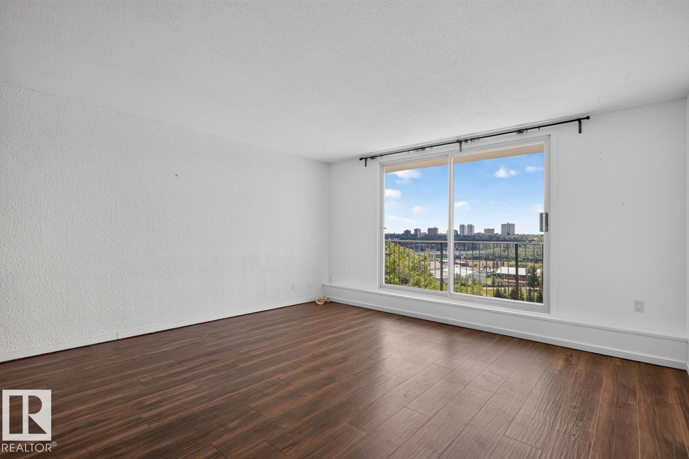 Photo 21 at 205 - 11307 99 Avenue NW, Wîhkwêntôwin, Edmonton