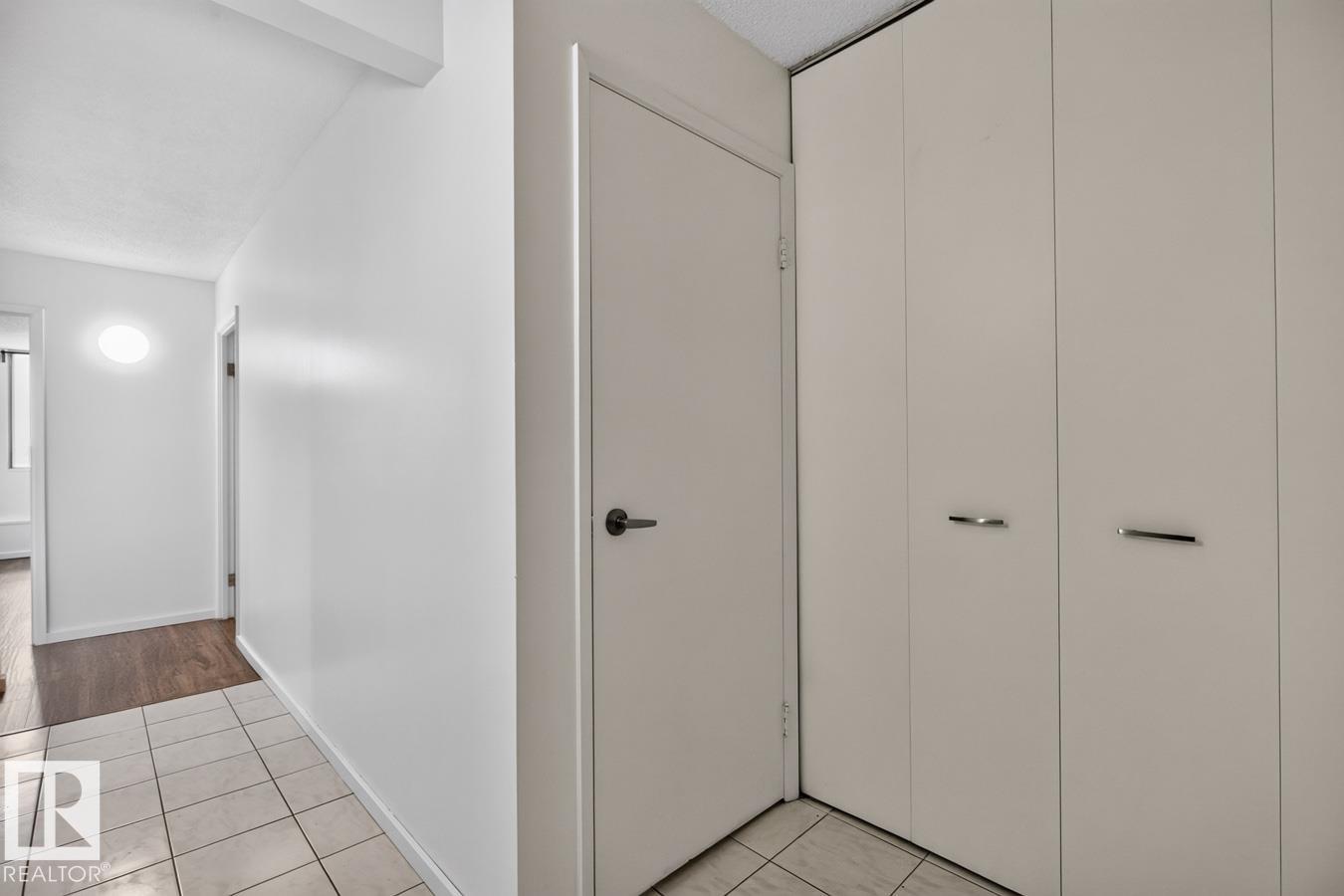 Photo 7 at 205 - 11307 99 Avenue NW, Wîhkwêntôwin, Edmonton