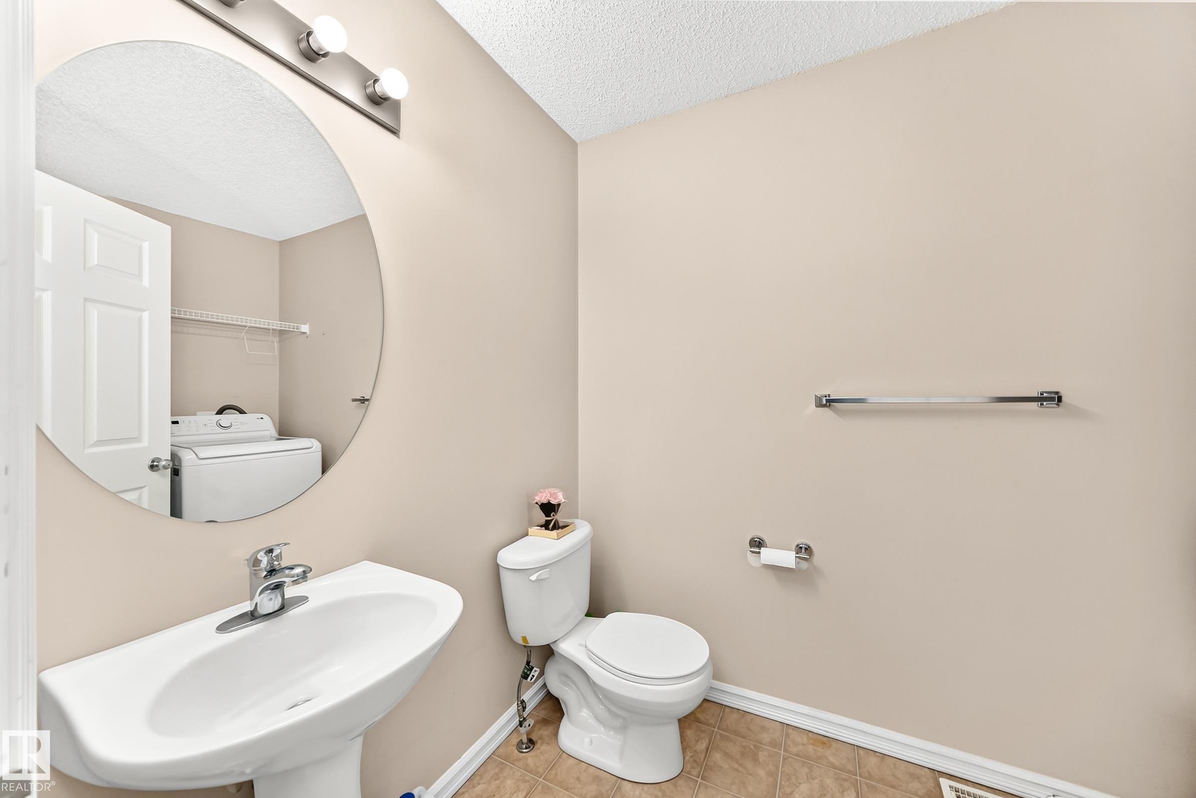 Photo 21 at 17408 87 Street NW, Klarvatten, Edmonton