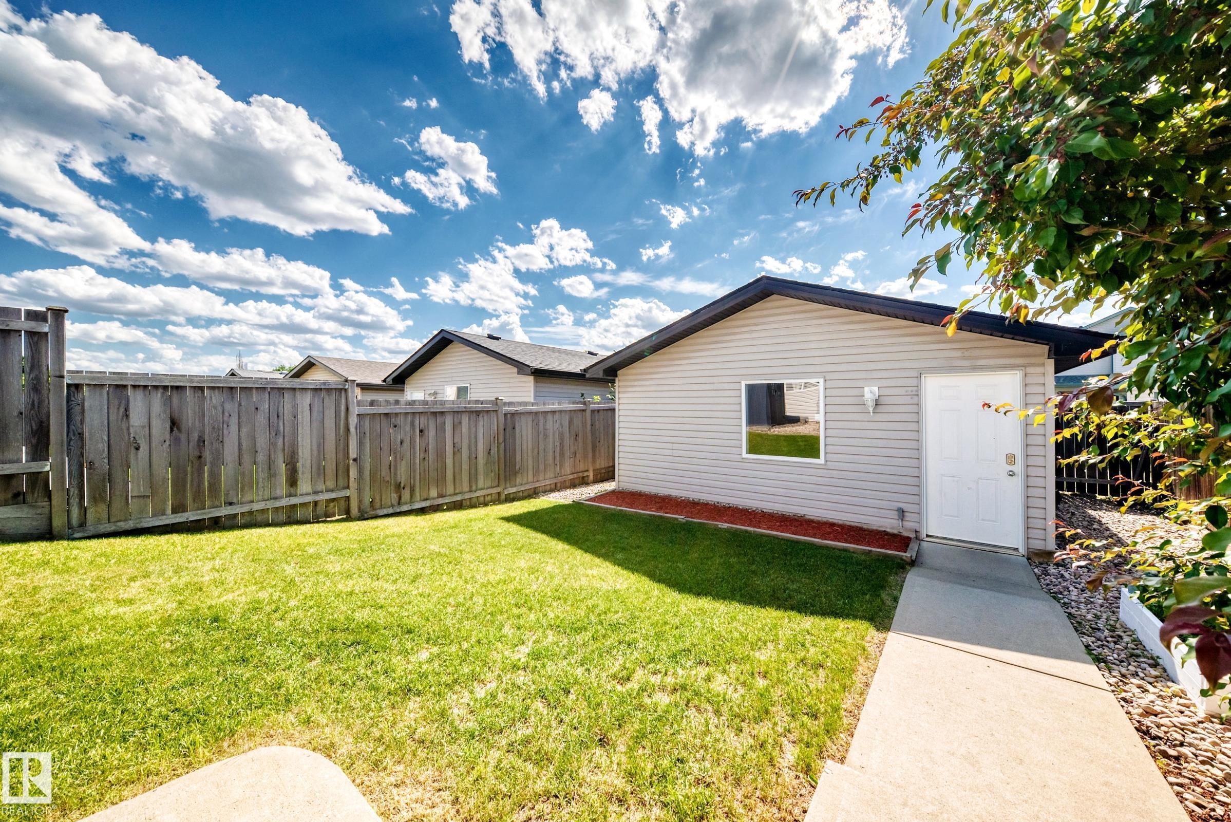 Photo 55 at 17408 87 Street NW, Klarvatten, Edmonton