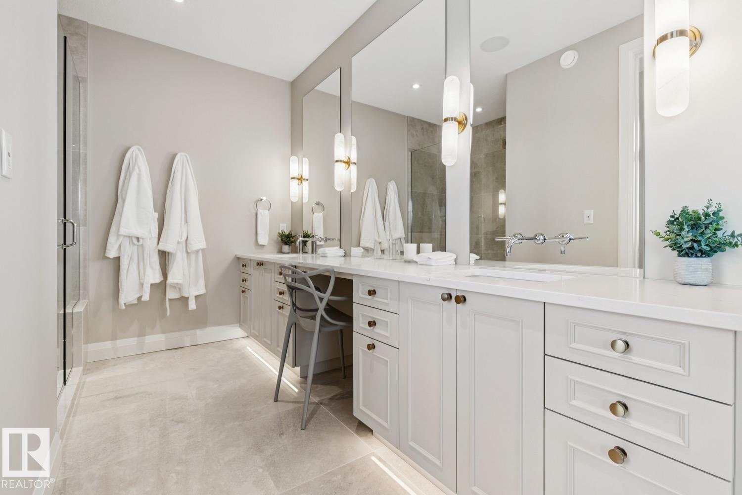 Photo 29 at 4812 Knight Crescent SW, Keswick, Edmonton