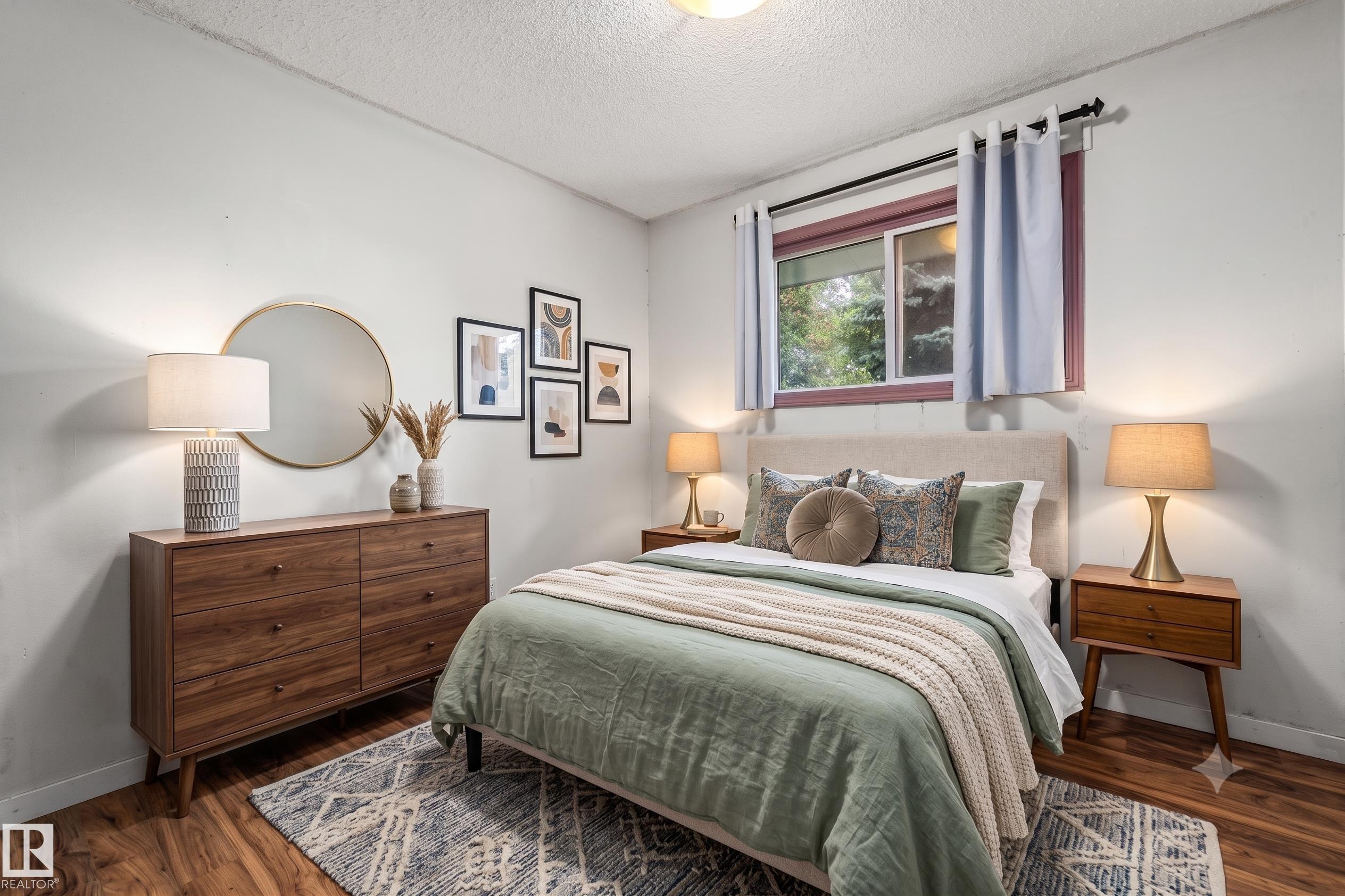 https://zimg.paragon.ice.com/ParagonImages/Property/PM/RAE/225408476/18/0/0/f15c5b55325e3109d3970d224040e65f/1/a557140f7a2c78cd8c918db3ed2349f6/225408476-ba5fdd1b-7984-41f4-8b06-f9fff7a96514.JPG