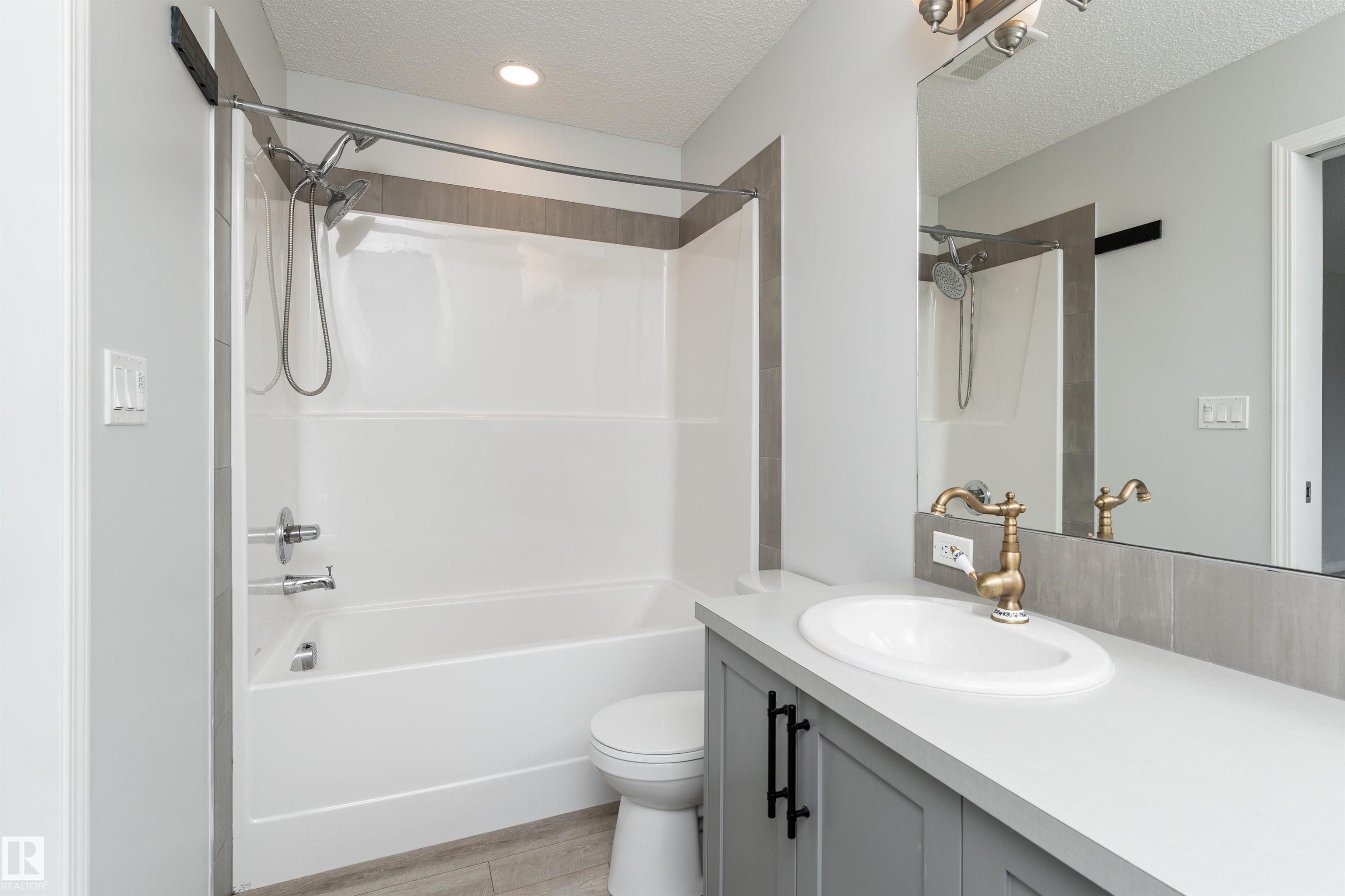 Photo 16 at 6484 King Wynd SW, Keswick, Edmonton