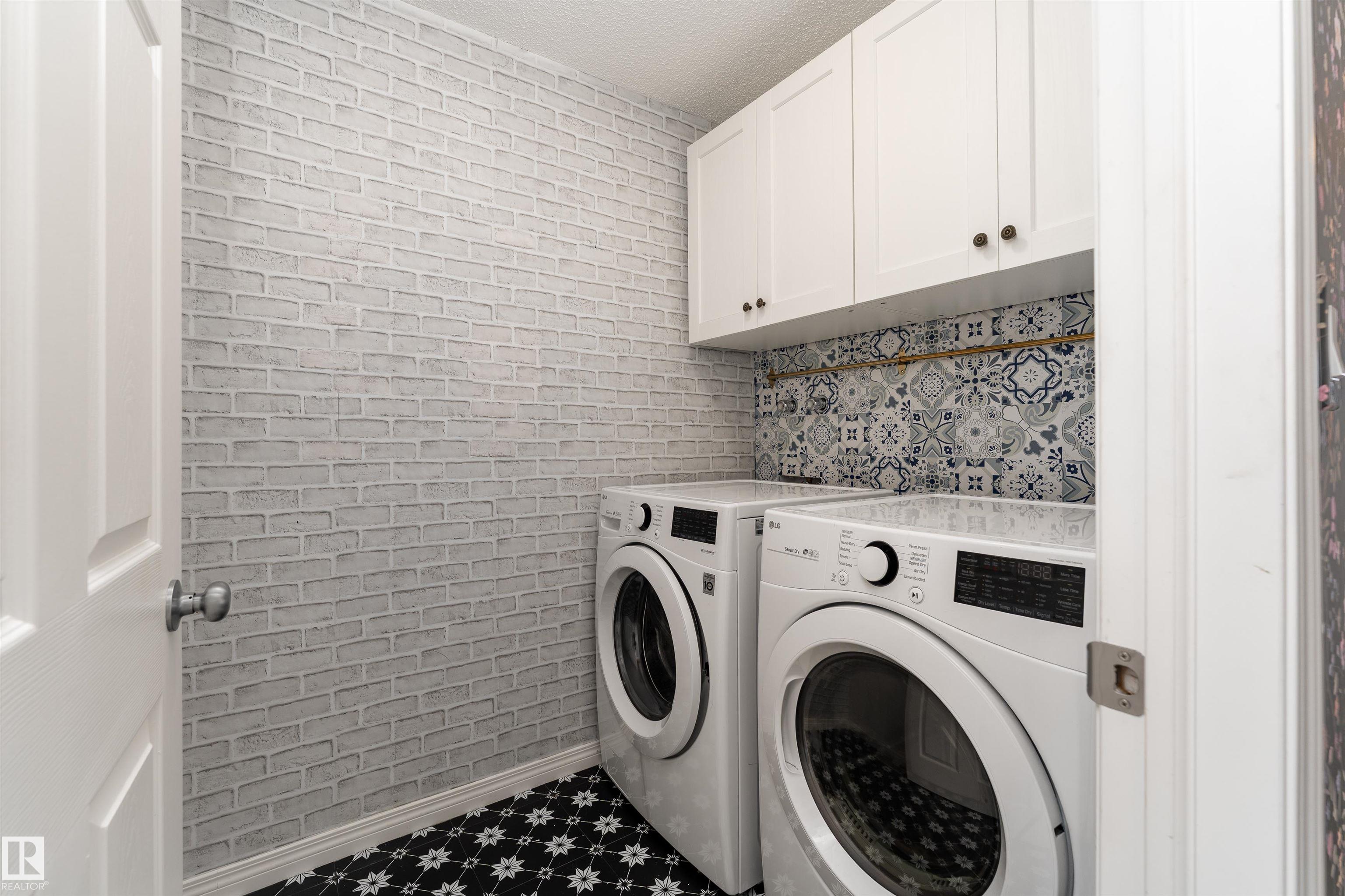 Photo 17 at 6484 King Wynd SW, Keswick, Edmonton