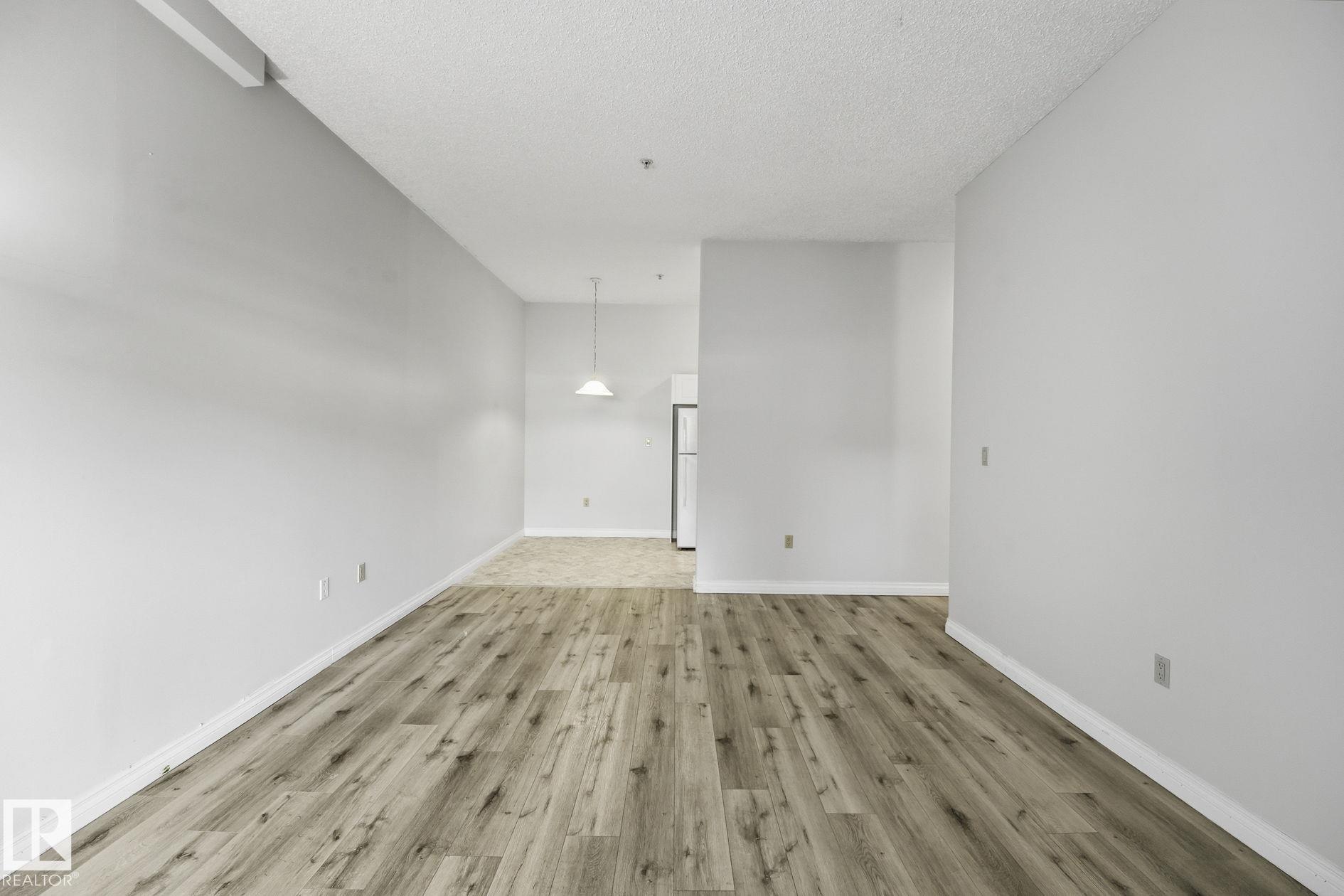 Photo 16 at 105 - 11446 40 Avenue NW, Royal Gardens, Edmonton