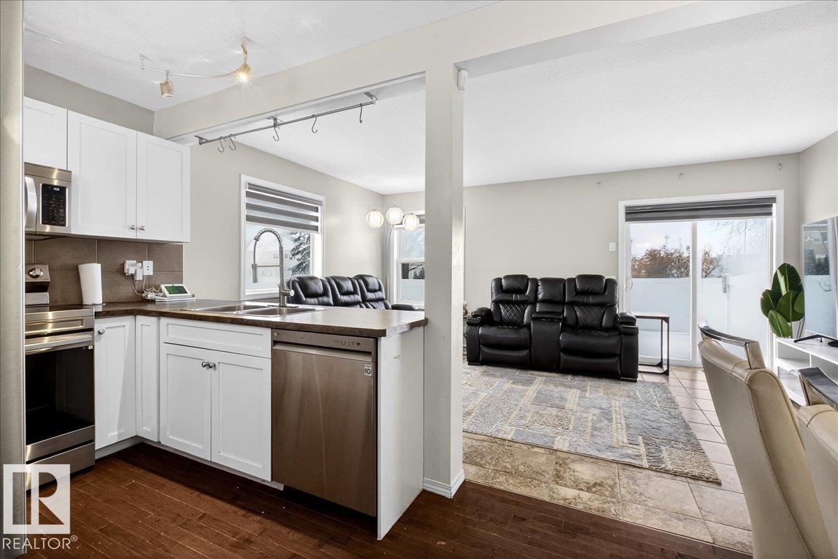 Photo 11 at 47 - 230 Edwards Drive SW, Ellerslie, Edmonton