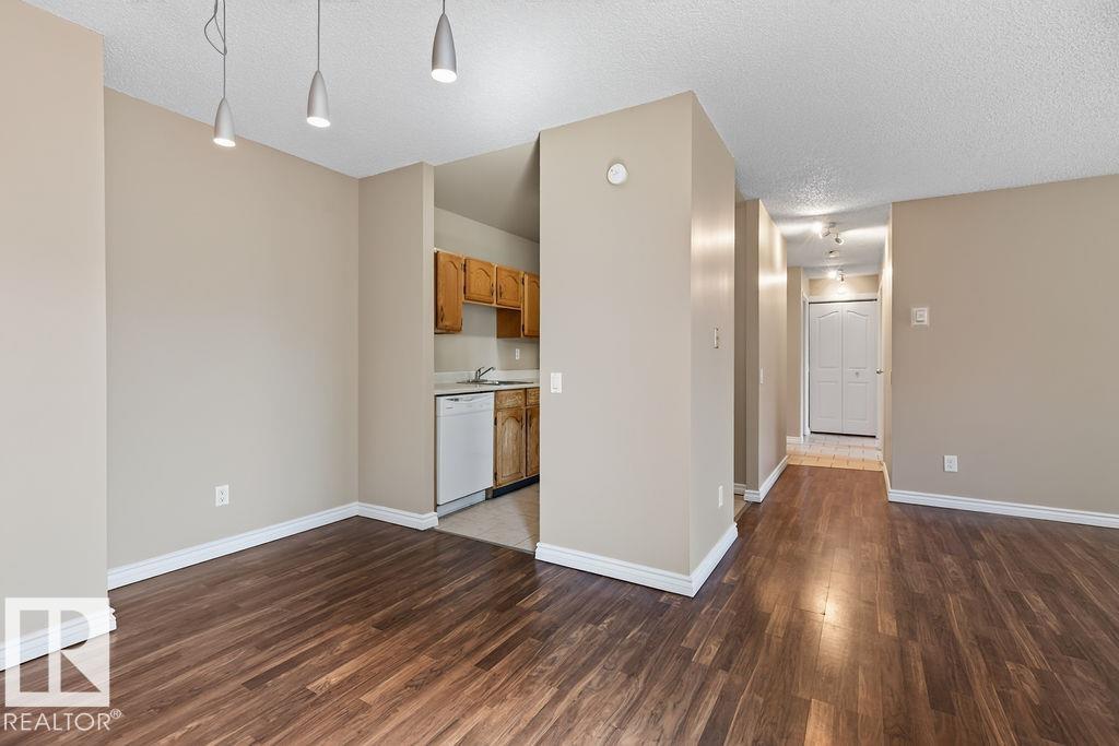Photo 10 at 603 - 10175 109 Street NW, Downtown, Edmonton