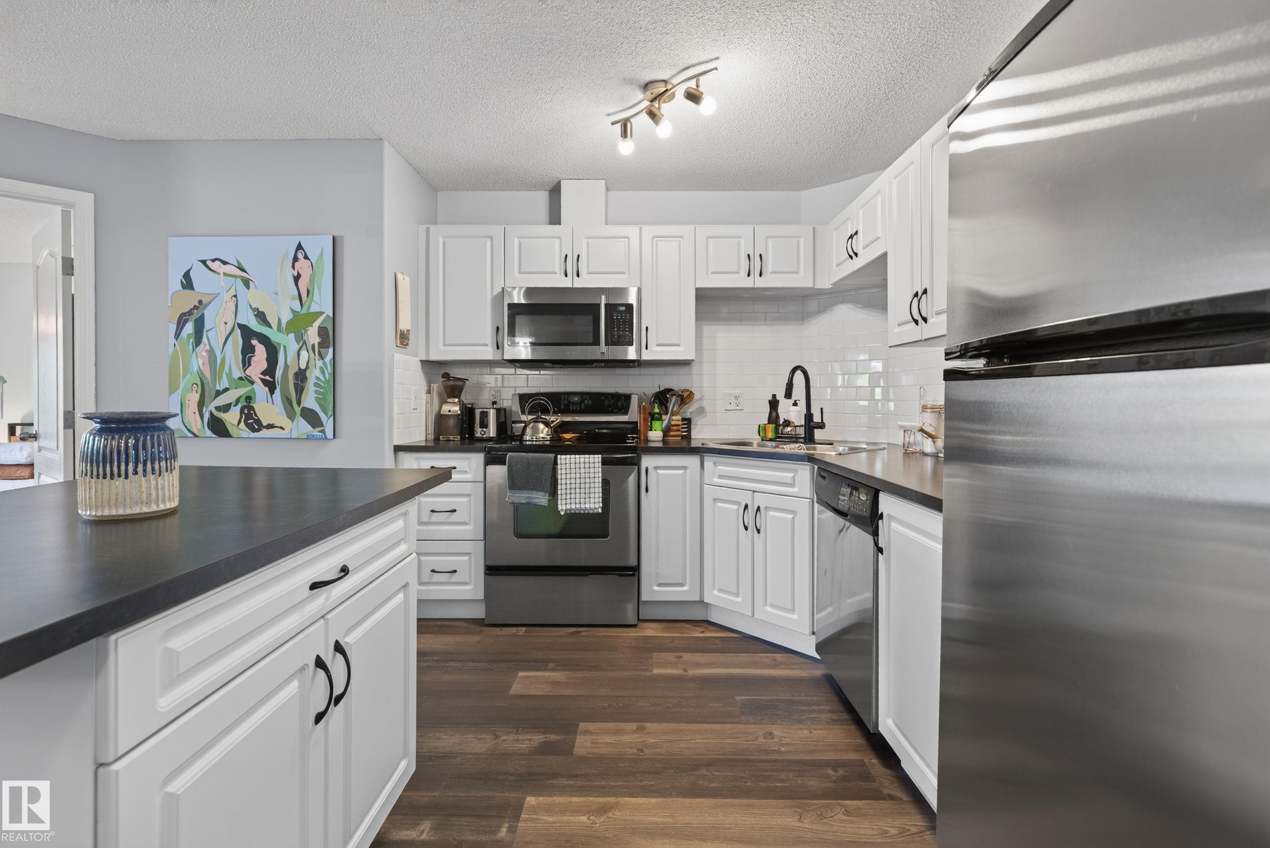 7121 - 7327 South Terwillegar Drive NW, South Terwillegar, Edmonton