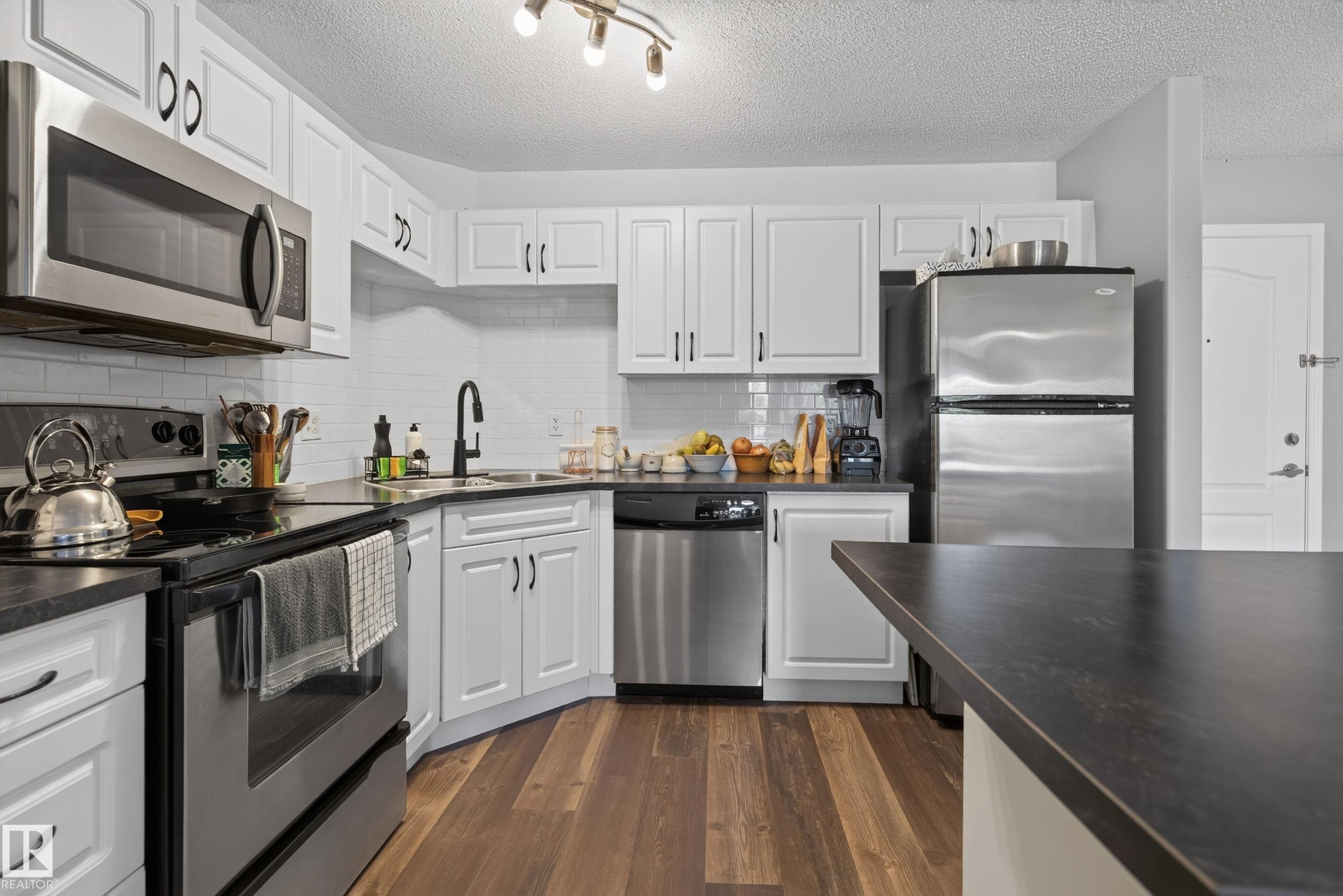 Photo 8 at 7121 - 7327 South Terwillegar Drive NW, South Terwillegar, Edmonton