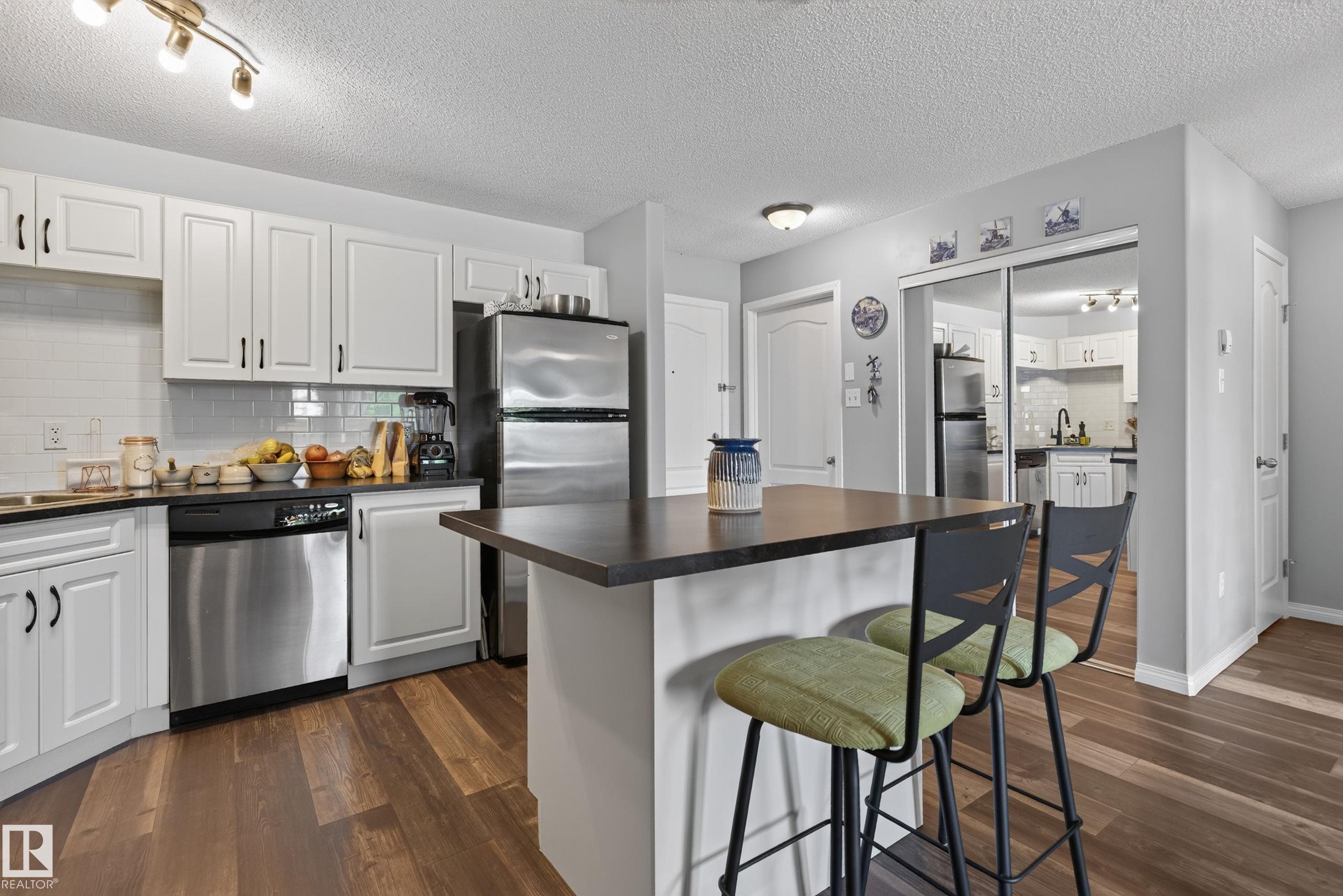 Photo 9 at 7121 - 7327 South Terwillegar Drive NW, South Terwillegar, Edmonton