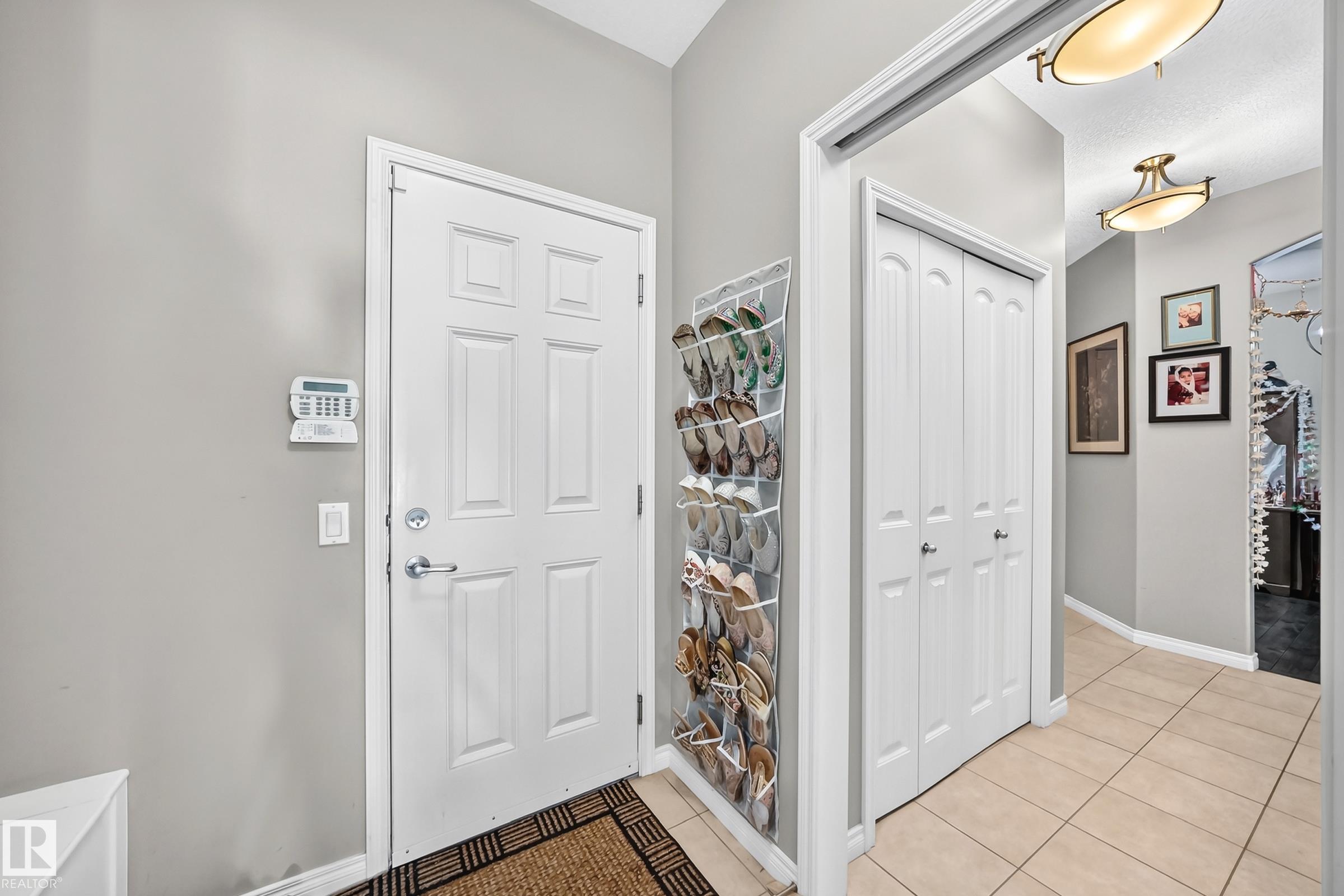 https://zimg.paragon.ice.com/ParagonImages/Property/PM/RAE/225408588/16/0/0/4e15ccb70bb7b2ae059431a32e7c3a0f/1/3c9f746fa2a0befdbb1f68105e3649f6/225408588-252b03be-4d11-4823-a2ef-0052645b08d1.JPG