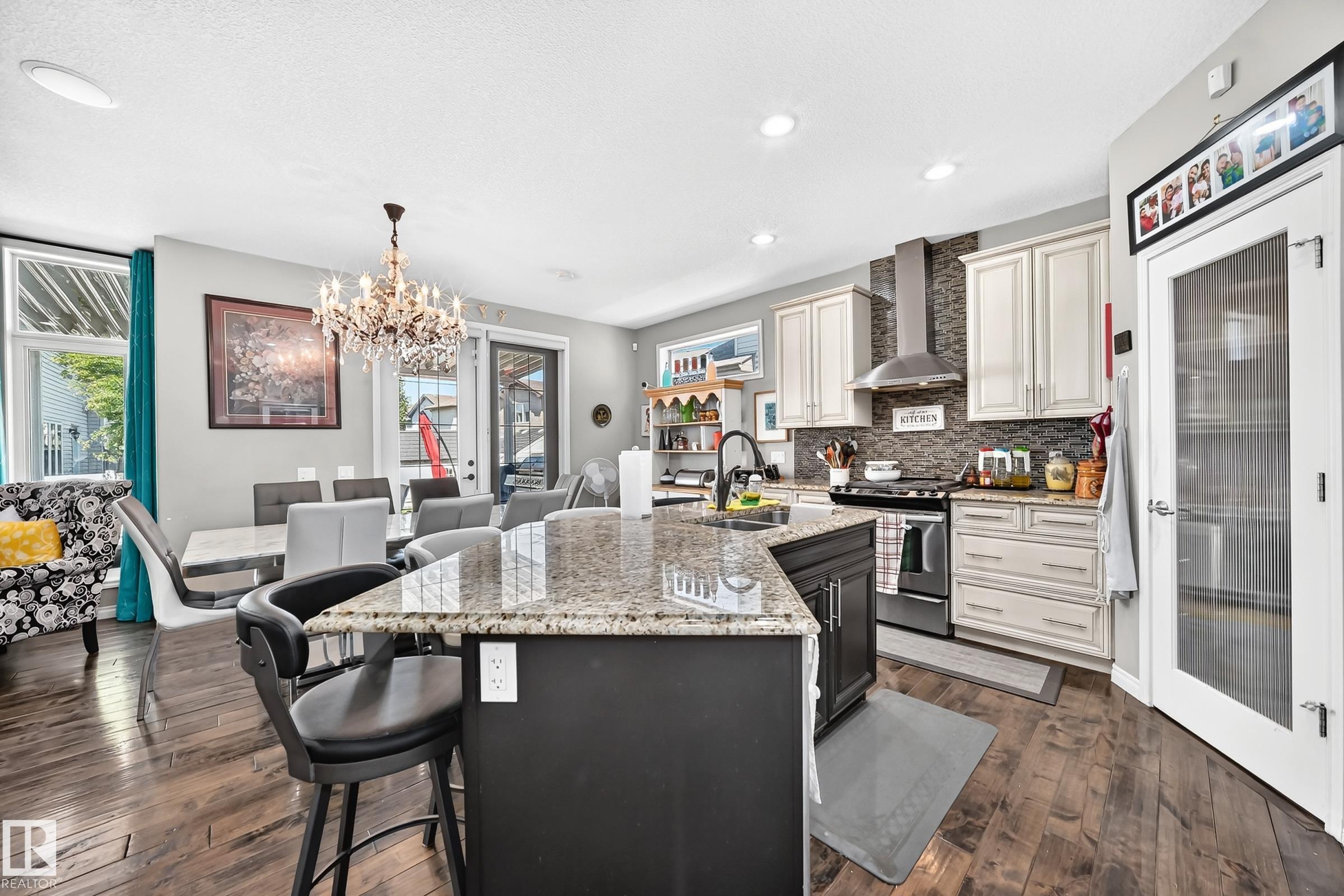 https://zimg.paragon.ice.com/ParagonImages/Property/PM/RAE/225408588/28/0/0/3845a78c88d24581c75b4d24427a720a/1/3c9f746fa2a0befdbb1f68105e3649f6/225408588-5e9c6f77-ecff-4f17-8f6a-372a0b80fd4b.JPG