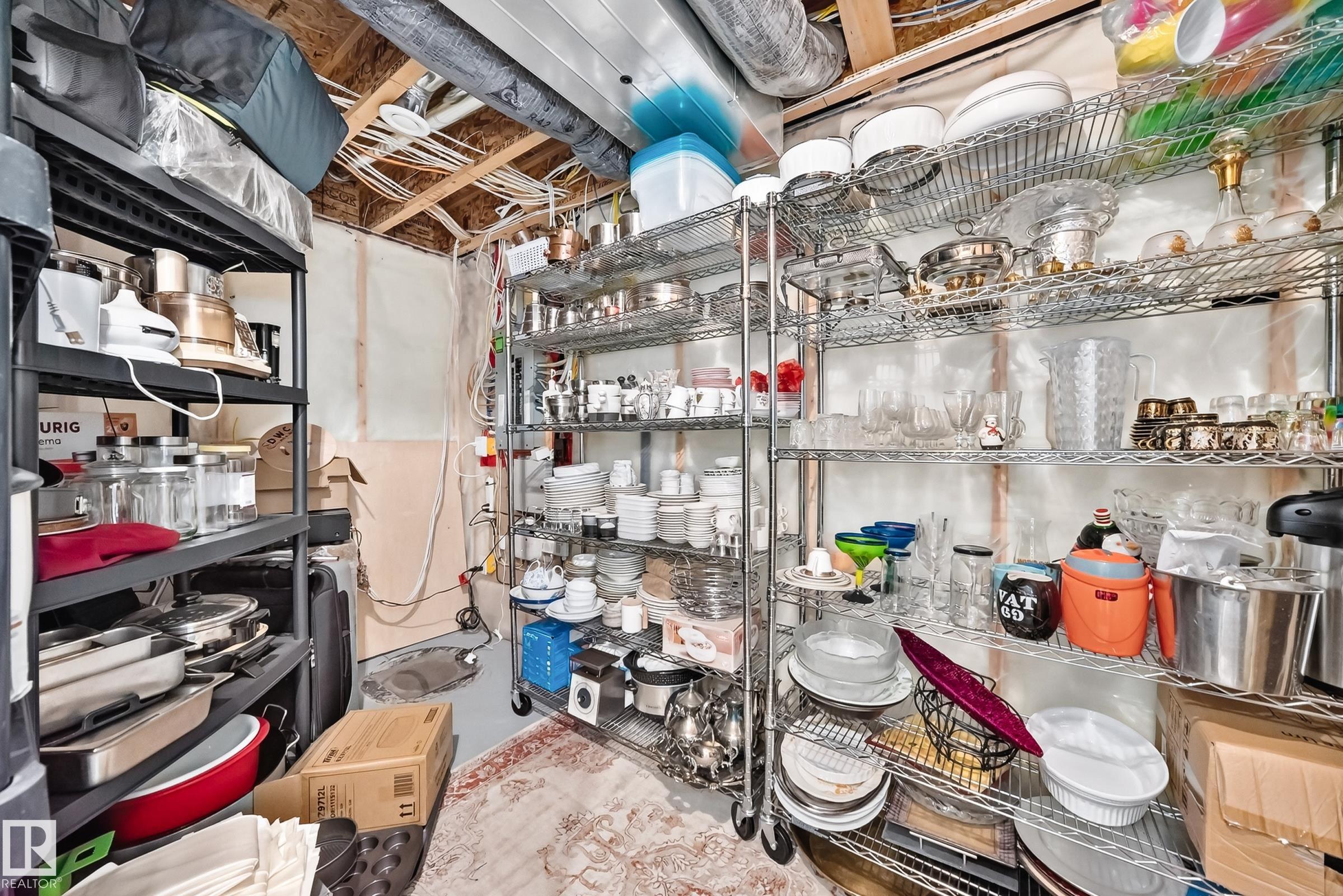 https://zimg.paragon.ice.com/ParagonImages/Property/PM/RAE/225408588/74/0/0/28b97d7594f6c47e22bde983eb9c3eec/1/3c9f746fa2a0befdbb1f68105e3649f6/225408588-f6f62192-4781-4be1-8efc-df1686fd5ff0.JPG