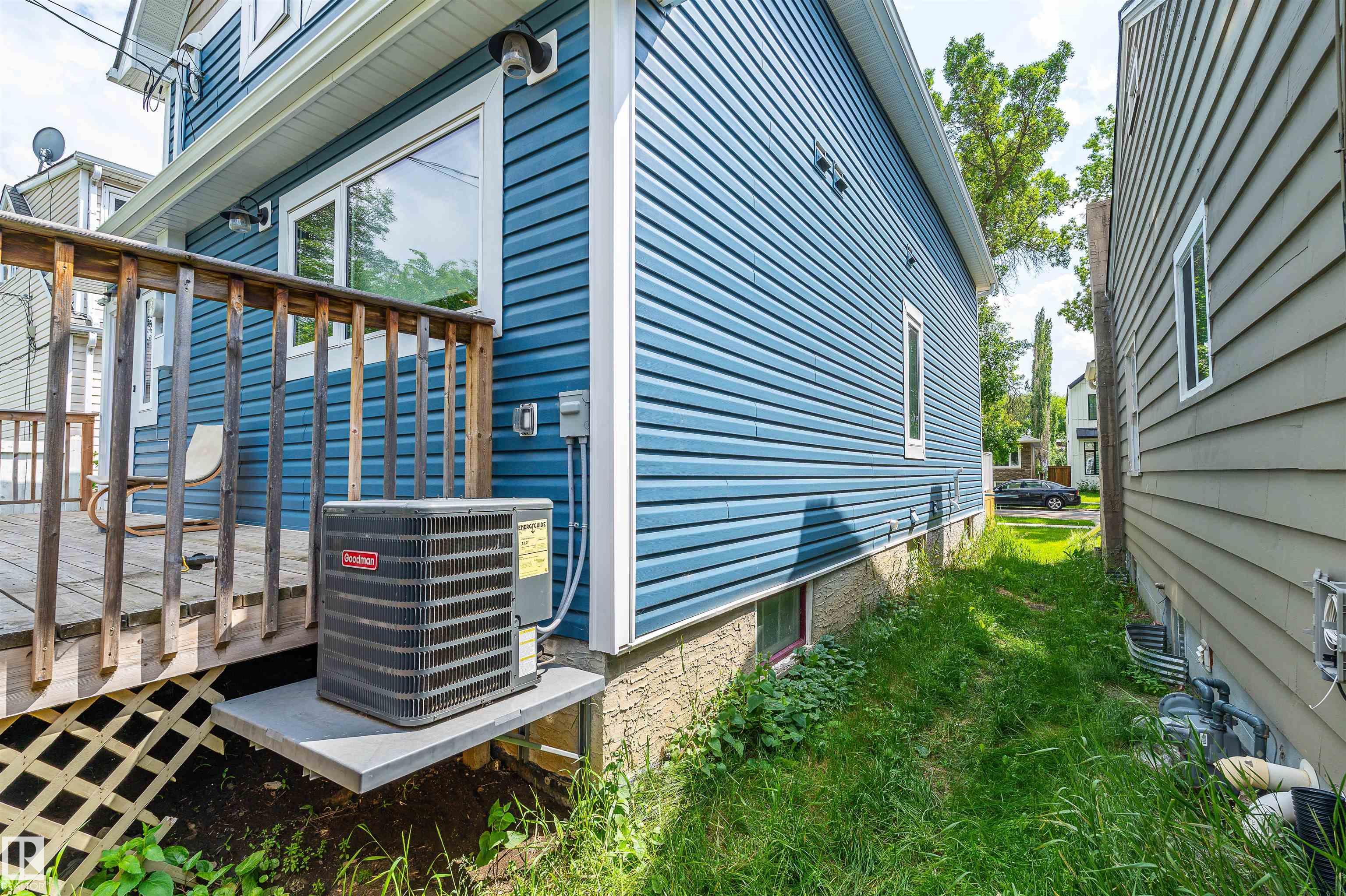 Photo 36 at 10934 80 Avenue NW, Garneau, Edmonton